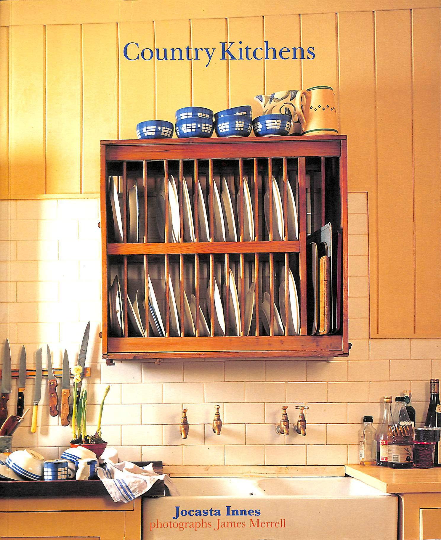 Country Kitchens 9781857324679