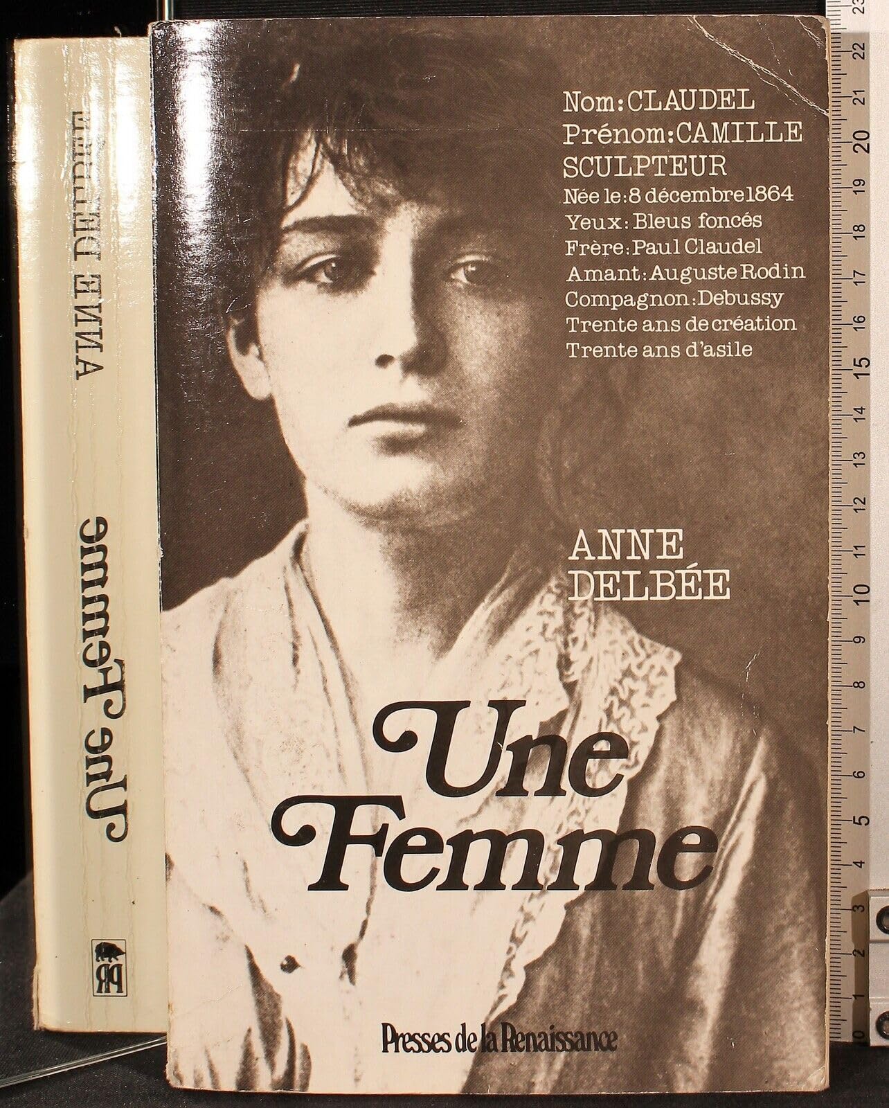 Une femme (French Edition) 9782856162422