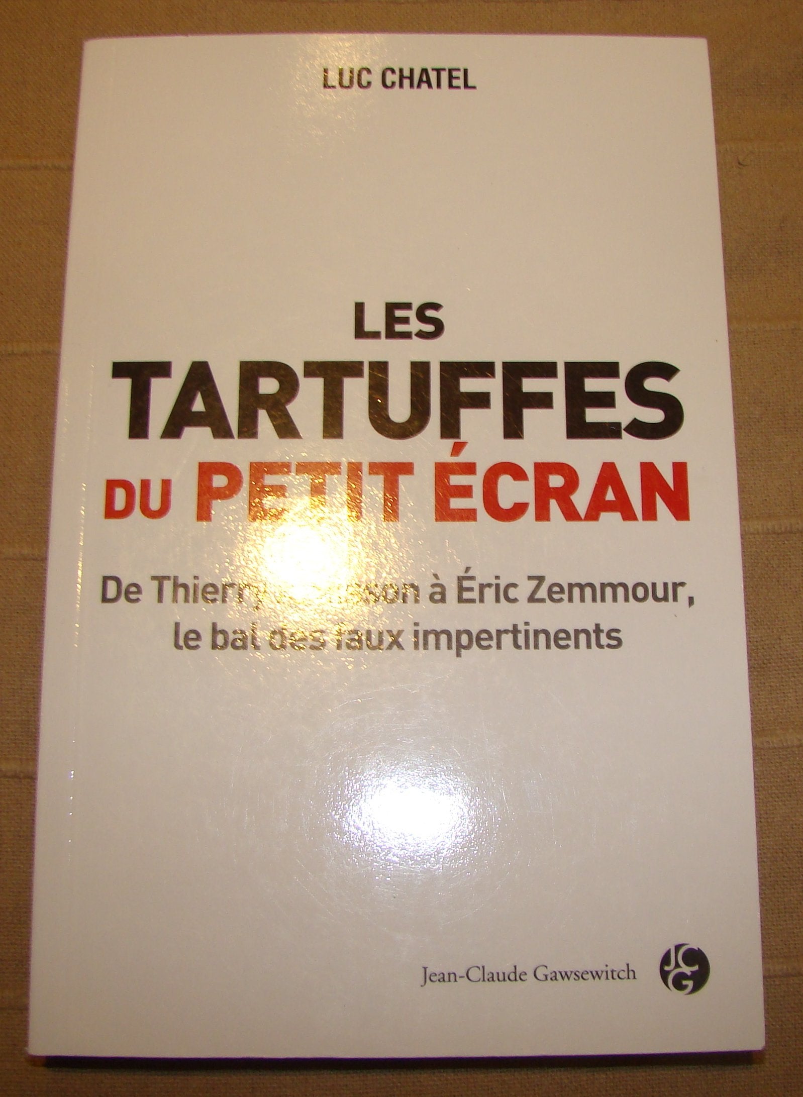 Les tartuffes du petit écran : De Thierry Ardisson à Eric Zemmour, le bal des faux impertinents 9782350133751