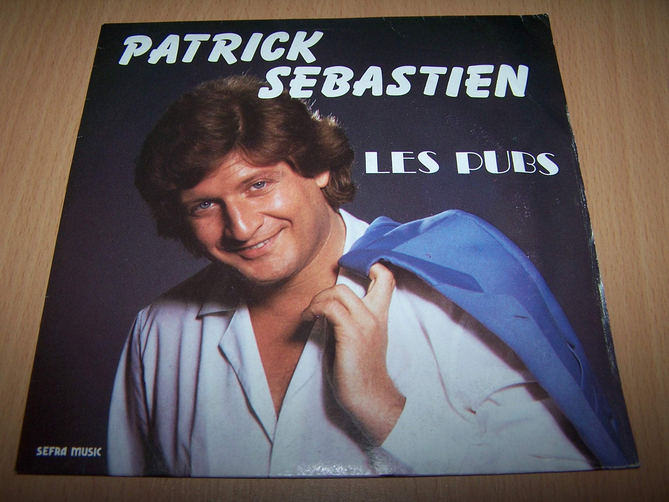 Les Pubs / France, Terre D'asile - 45 tours - 7" 5599635251321