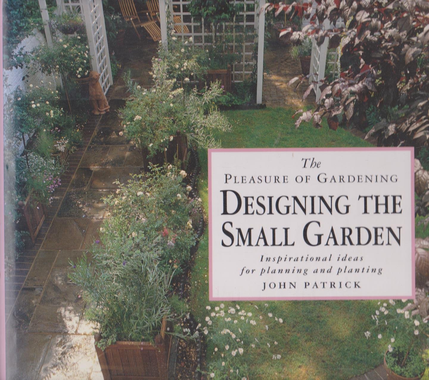 Designing the Small Garden 9781863023429