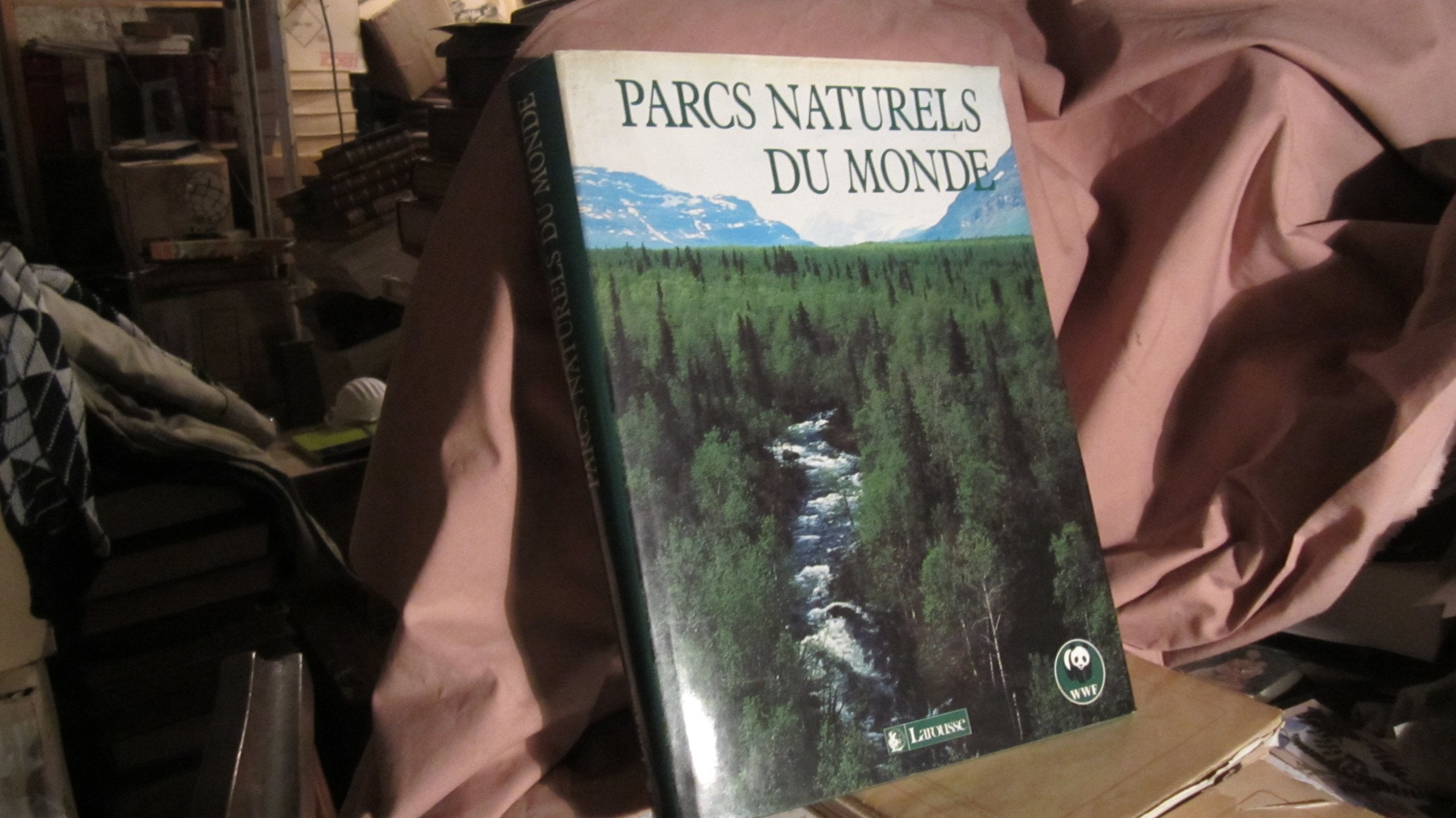 PARCS NATURELS DU MONDE 9782035172051