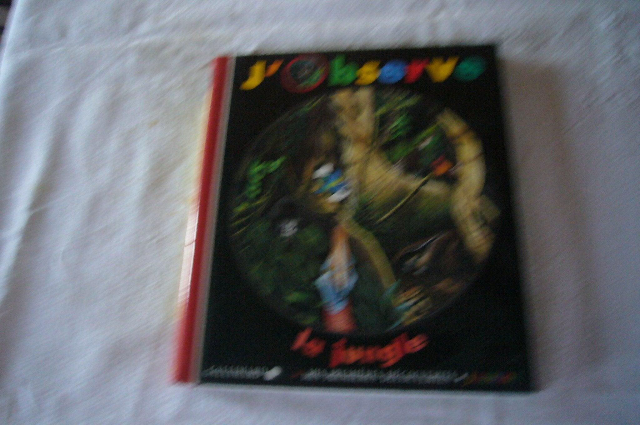 J'observe la jungle 9782070547159