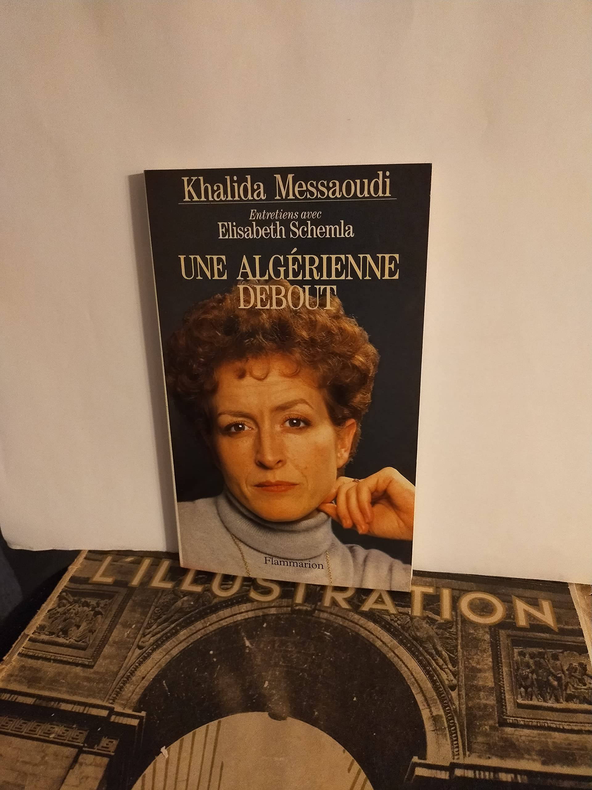 Une algérienne debout 9782080671547