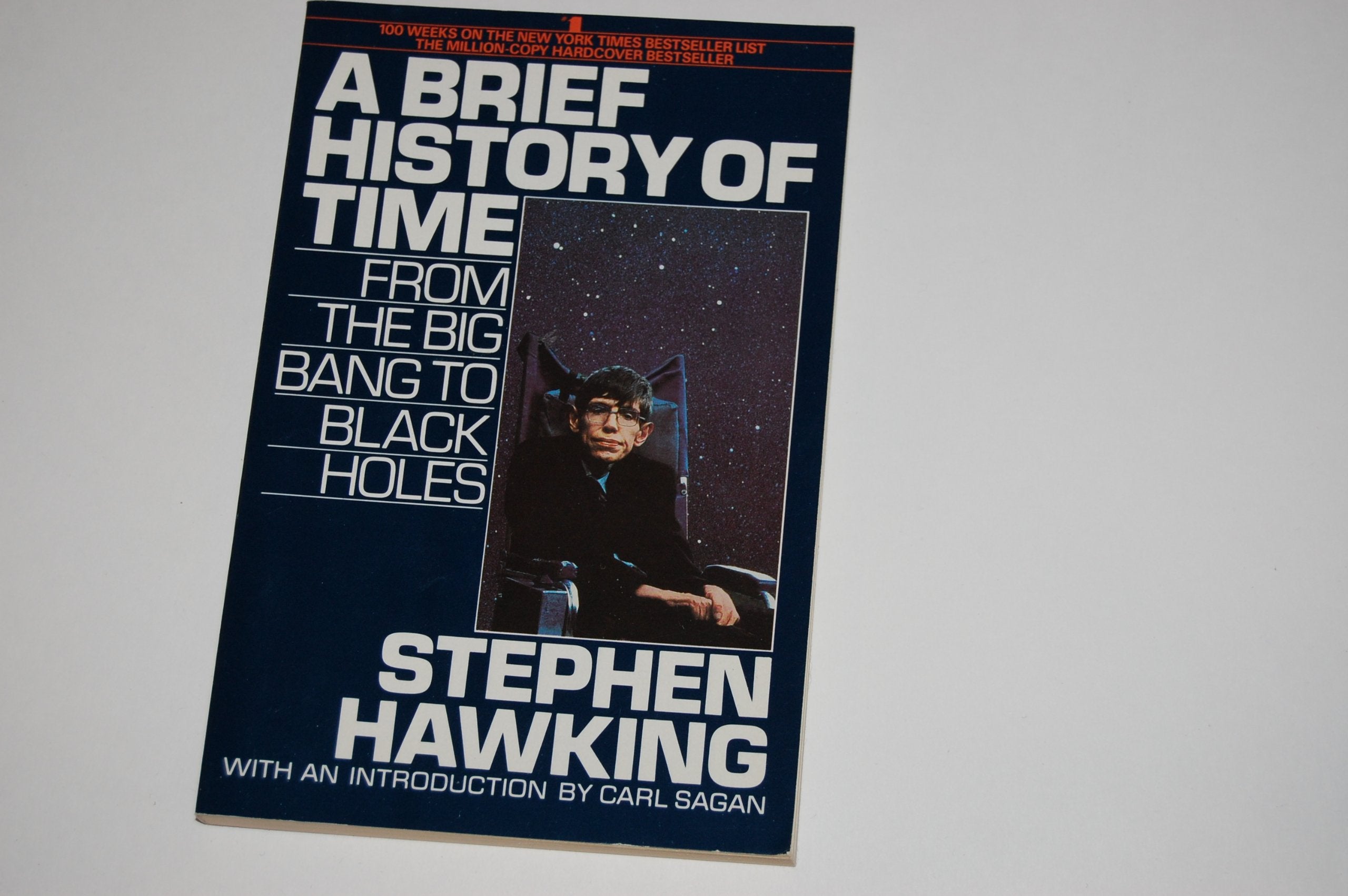 A Brief History of Time: From the Big Bang to Black Holes 9780553346145