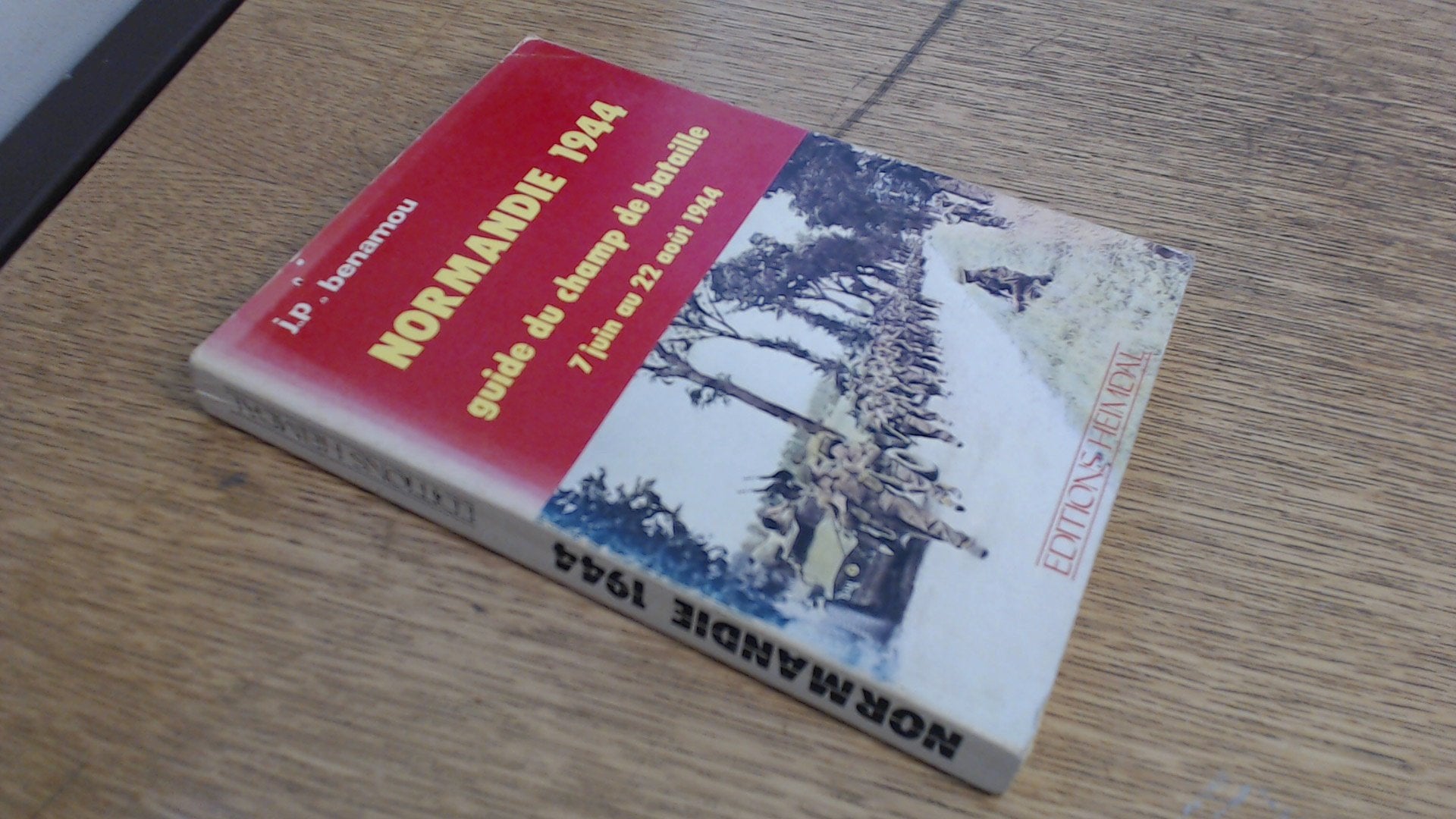 Le champ de bataille 9782902171040