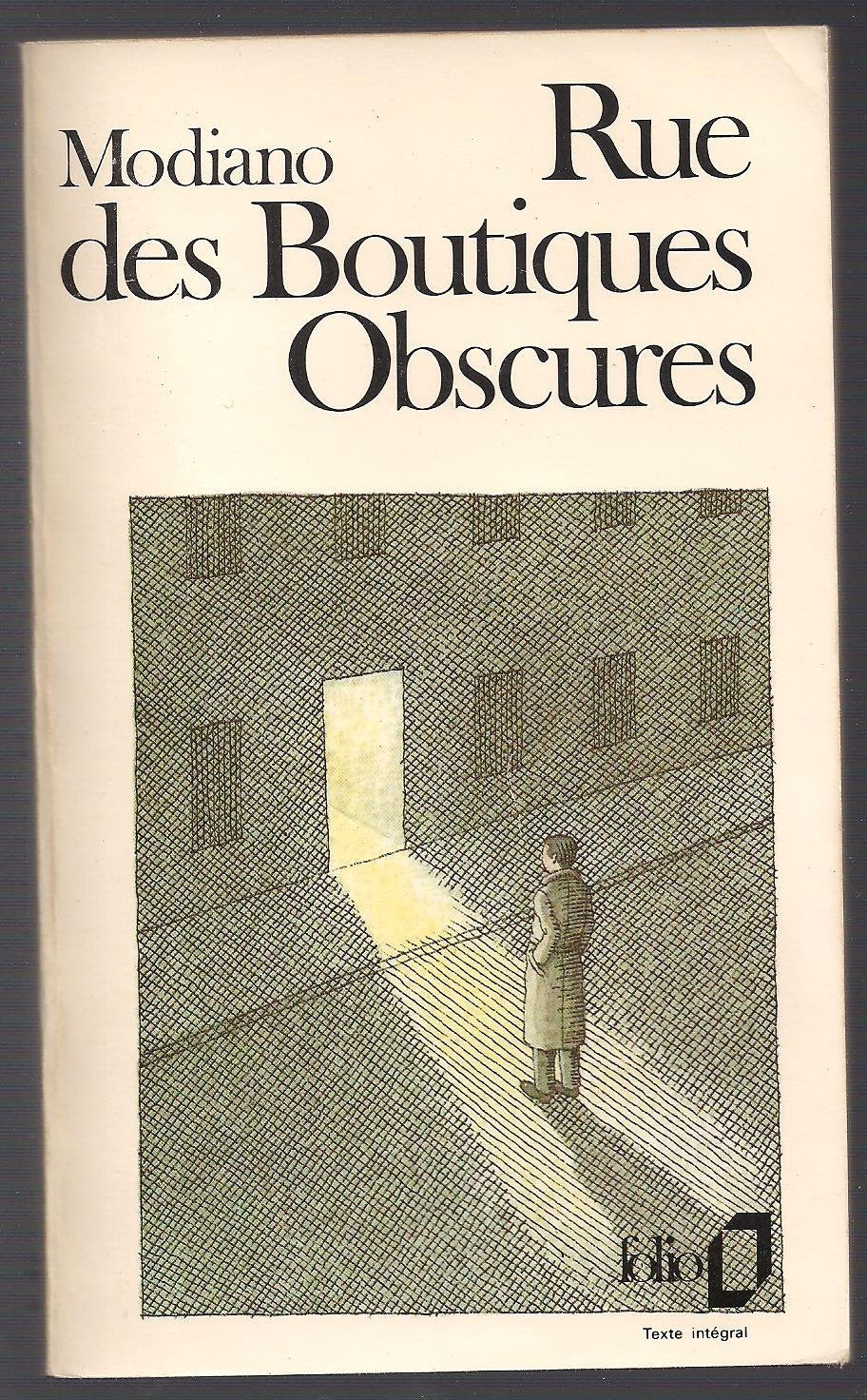 Rue DES Boutiques Obscures (Folio) by Modiano (1983-06-01) 8601416432021