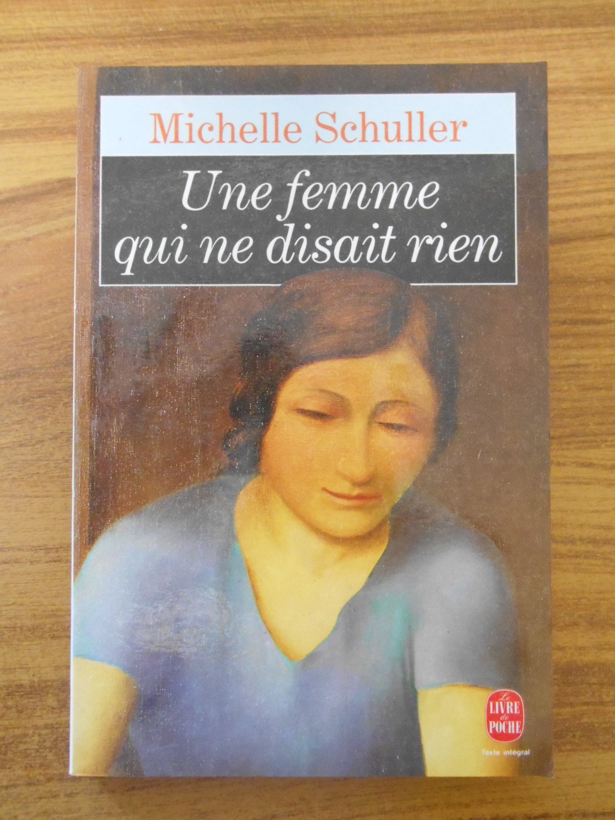Une femme qui ne disait rien 9782253060178