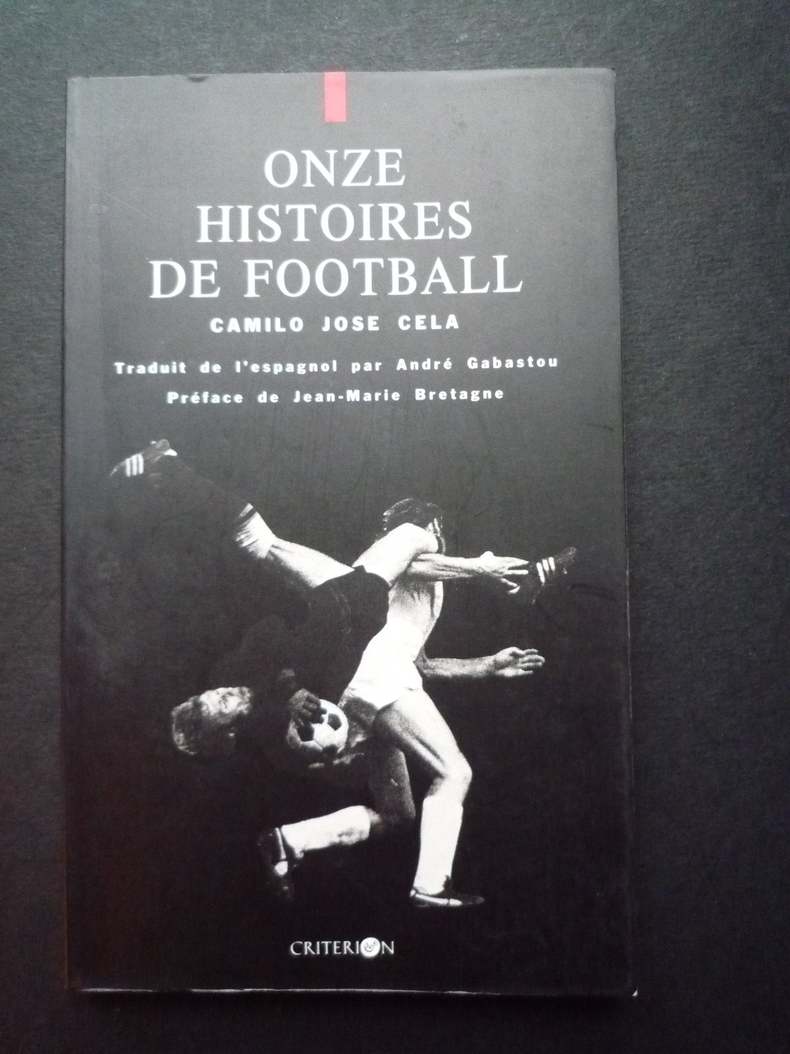 Onze histoires de football 9782741300458