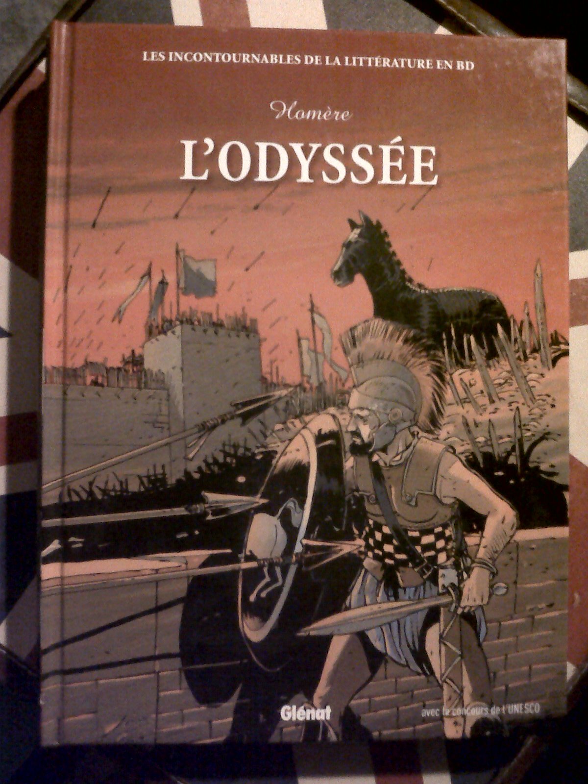 L'odyssée. Homère. Les incontournables de la littérature en BD. 9782357100916