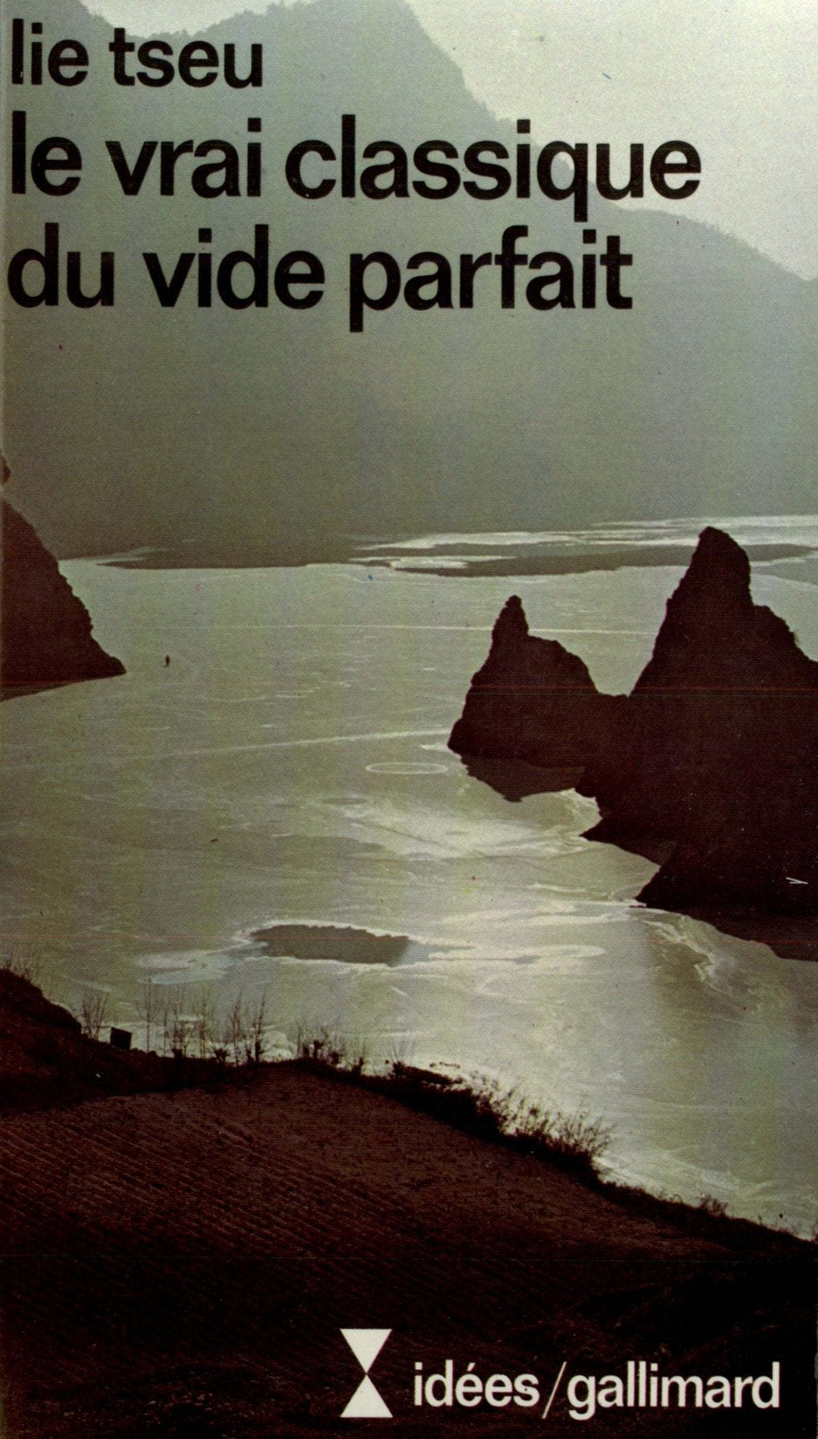 Le Vrai Classique du vide parfait 9782070353477