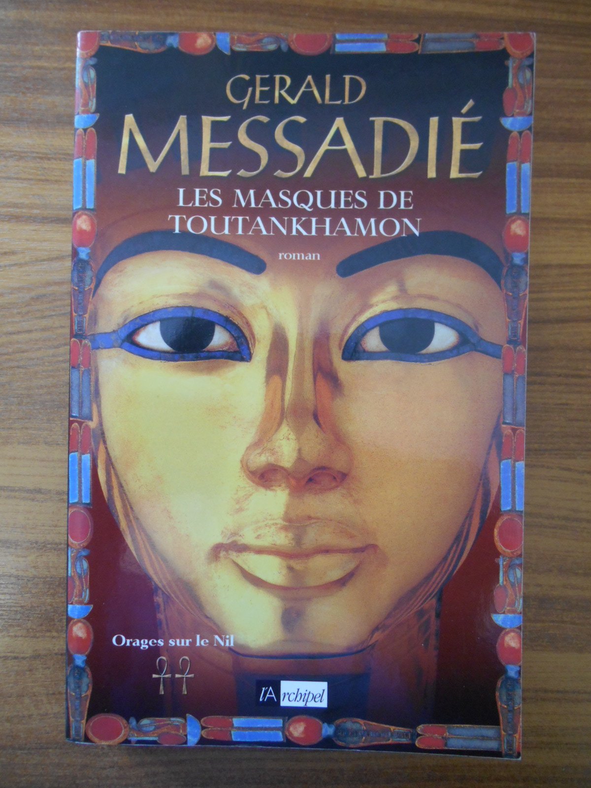 Orages sur le Nil, tome 2 : Les Masques de Toutankhamon 9782841875641