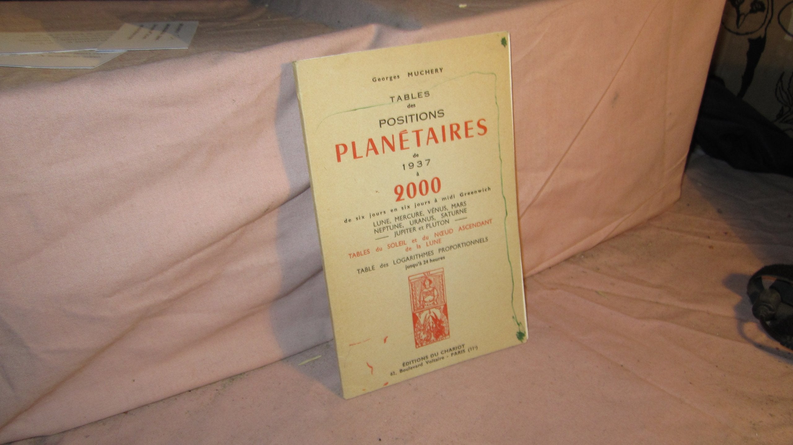 Table des positions planétaires de 1937 à 2000. 