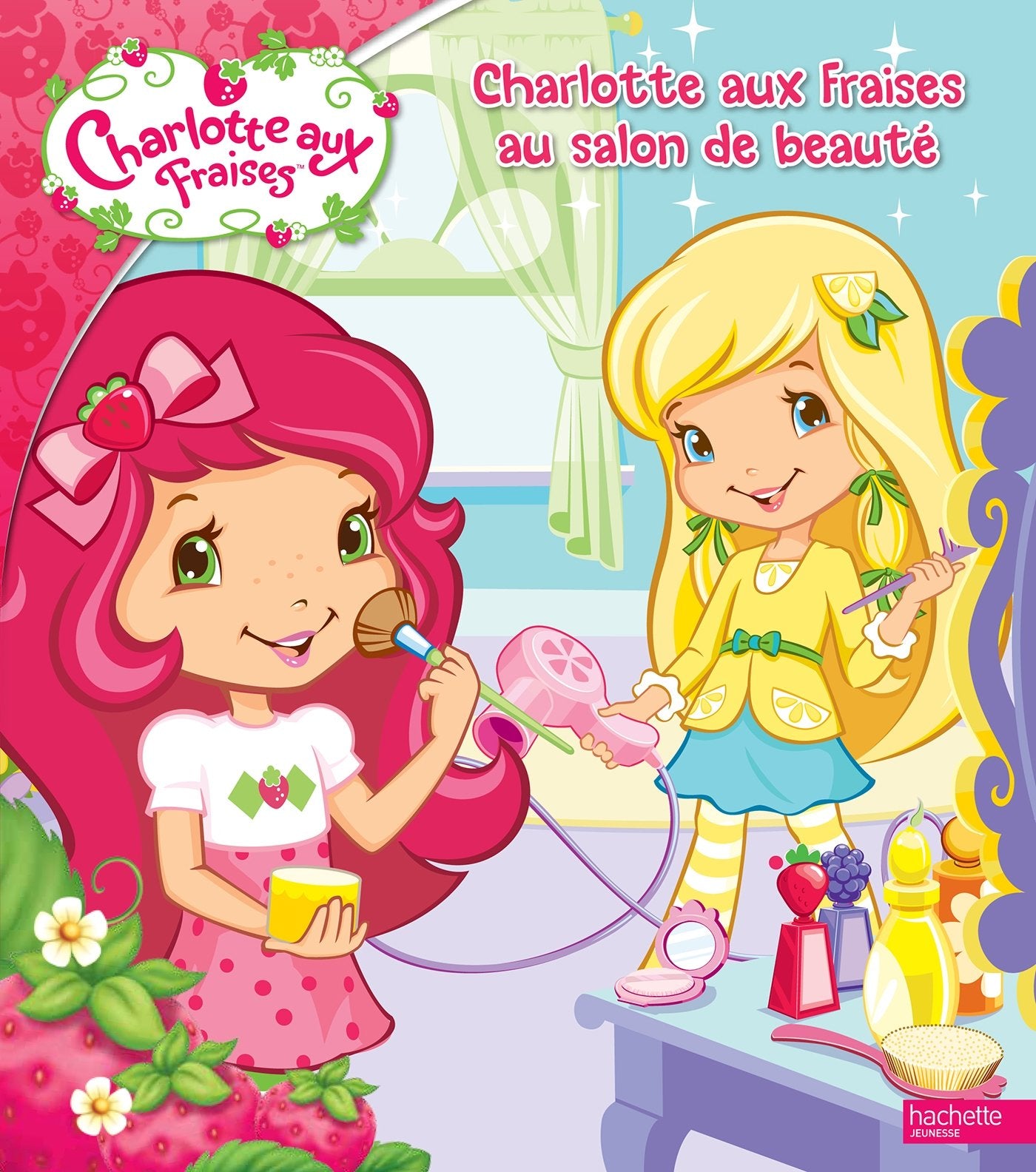 Charlotte aux Fraises au salon de beauté 9782012274204
