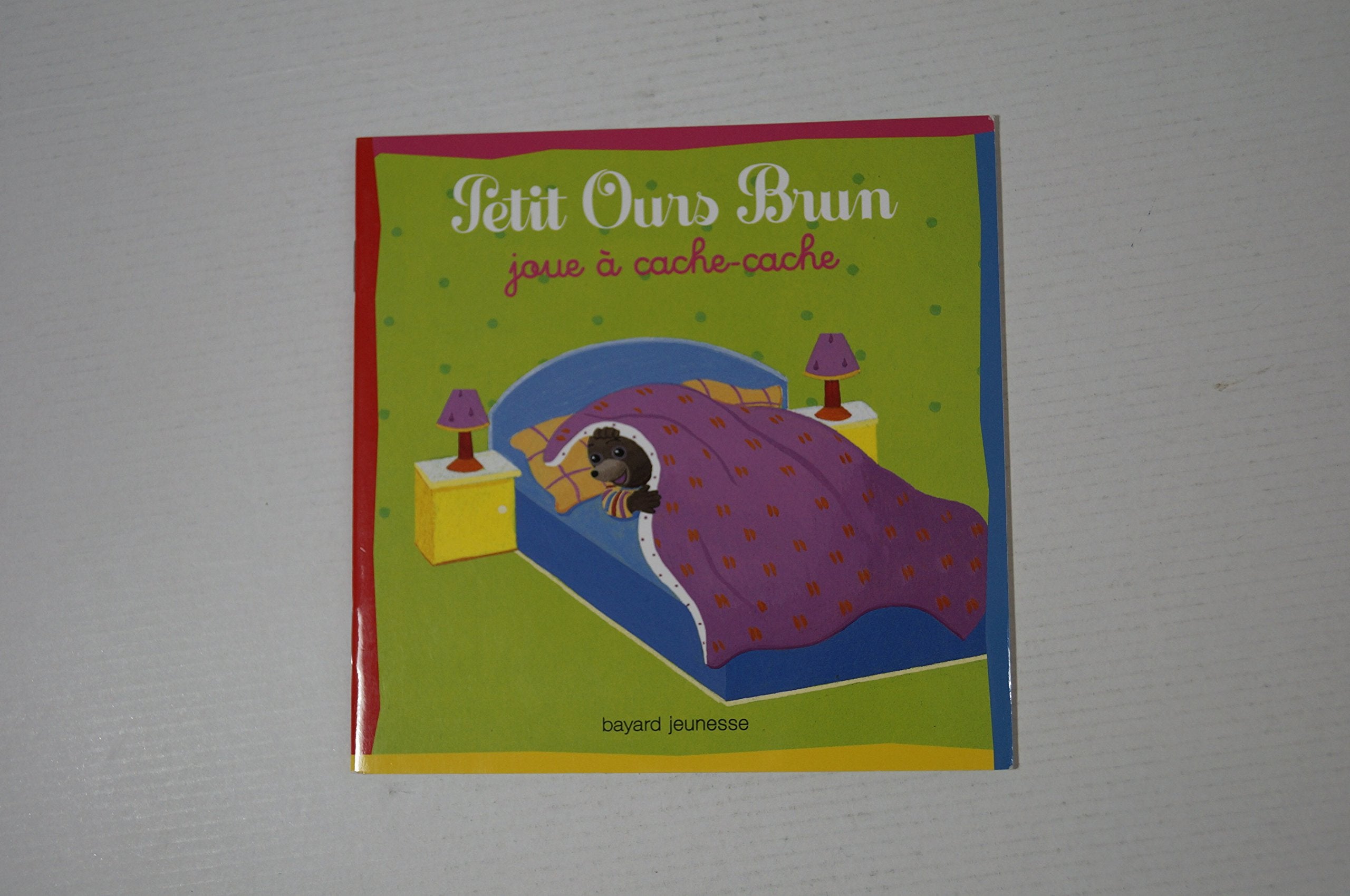 Petit Ours Brun joue à cache-cache 9782747022897