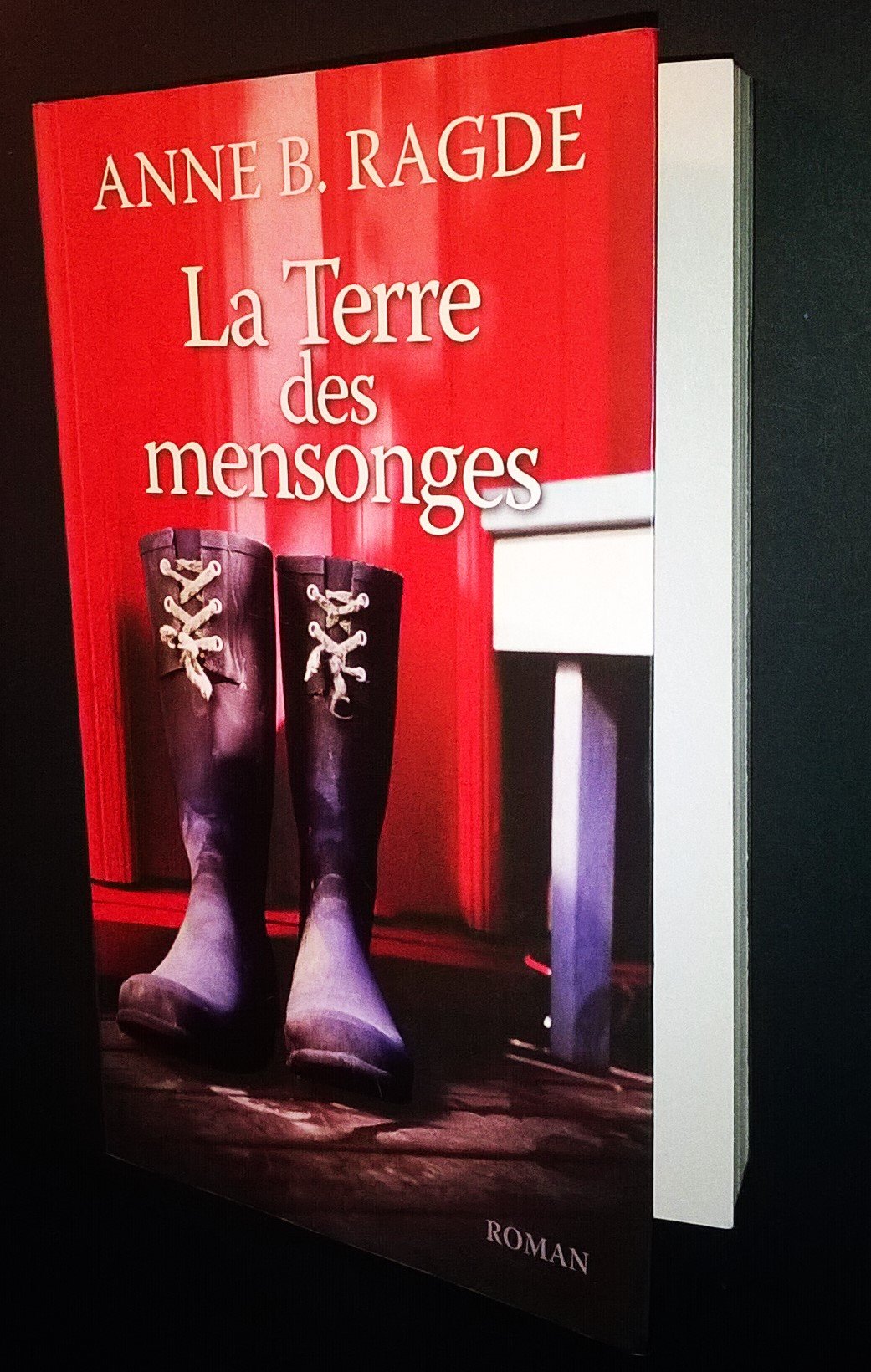 La terre des mensonges 9782298031041