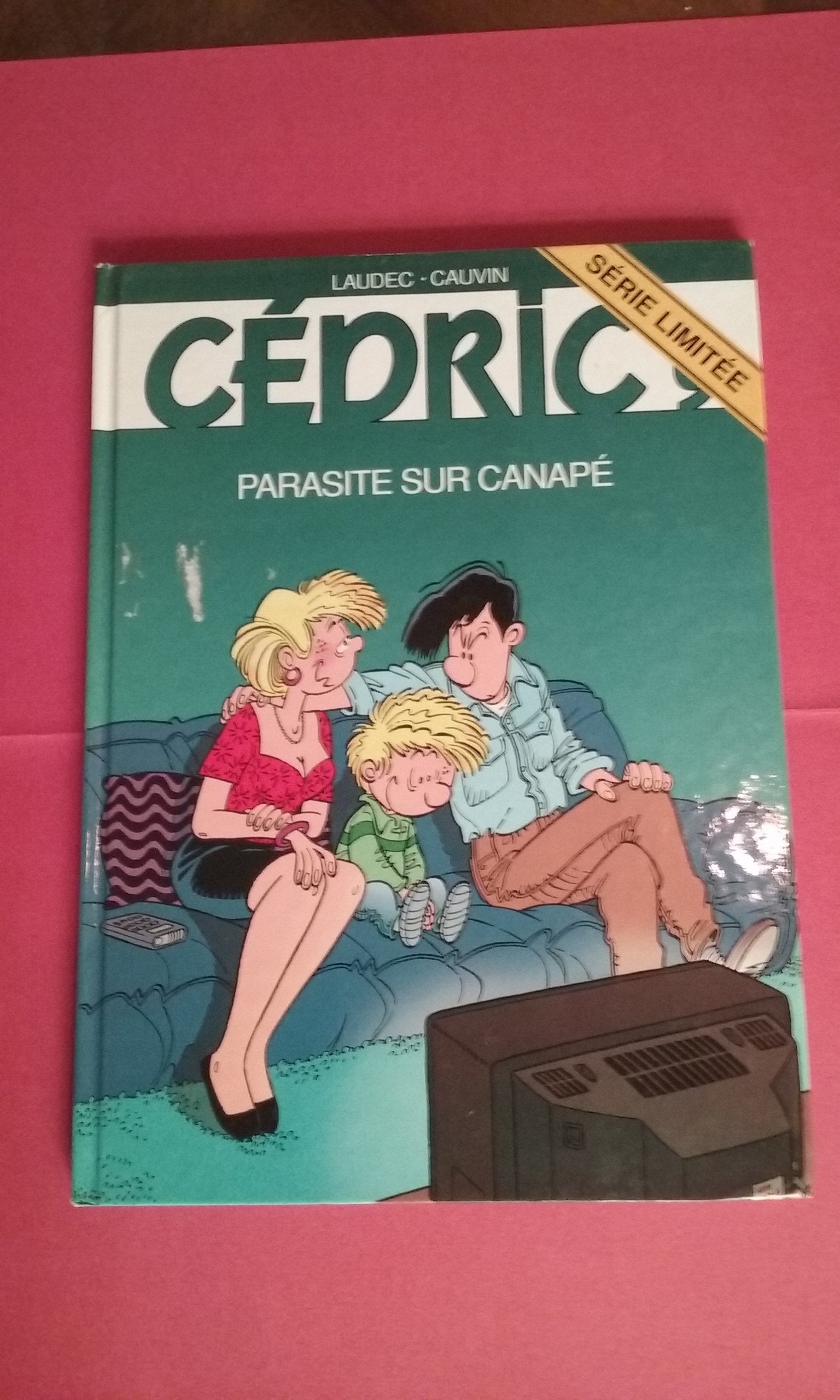 Cédric, tome 9 : Parasite sur canapé 9782800130538