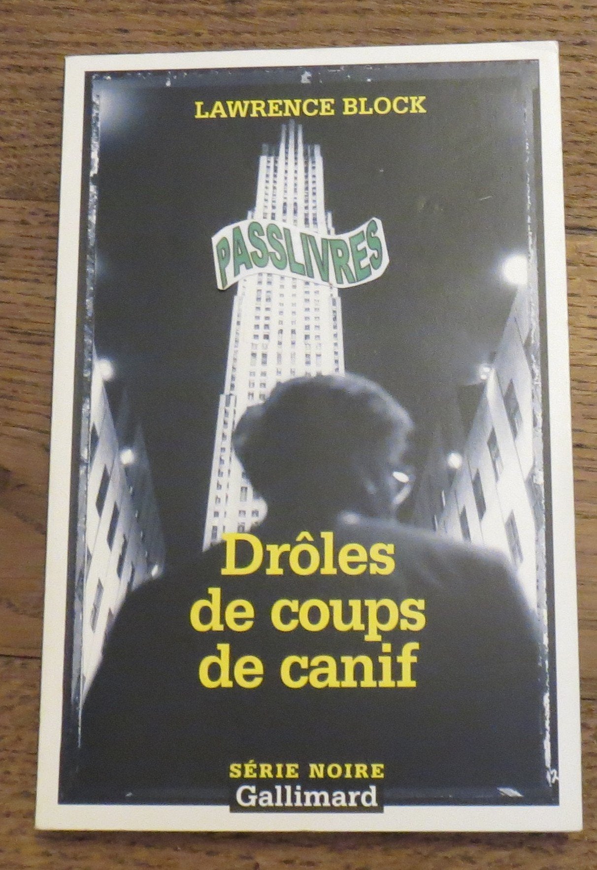 Drôles de coups de canif 9782070492459