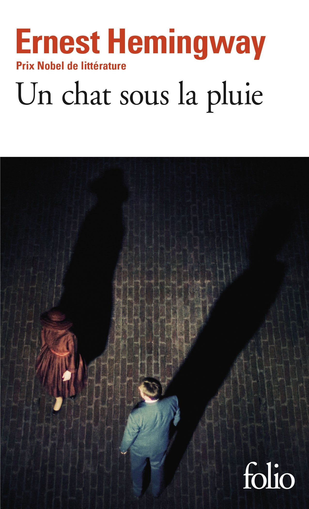 Un chat sous la pluie et autres nouvelles/La cinquième colonne 9782072723551