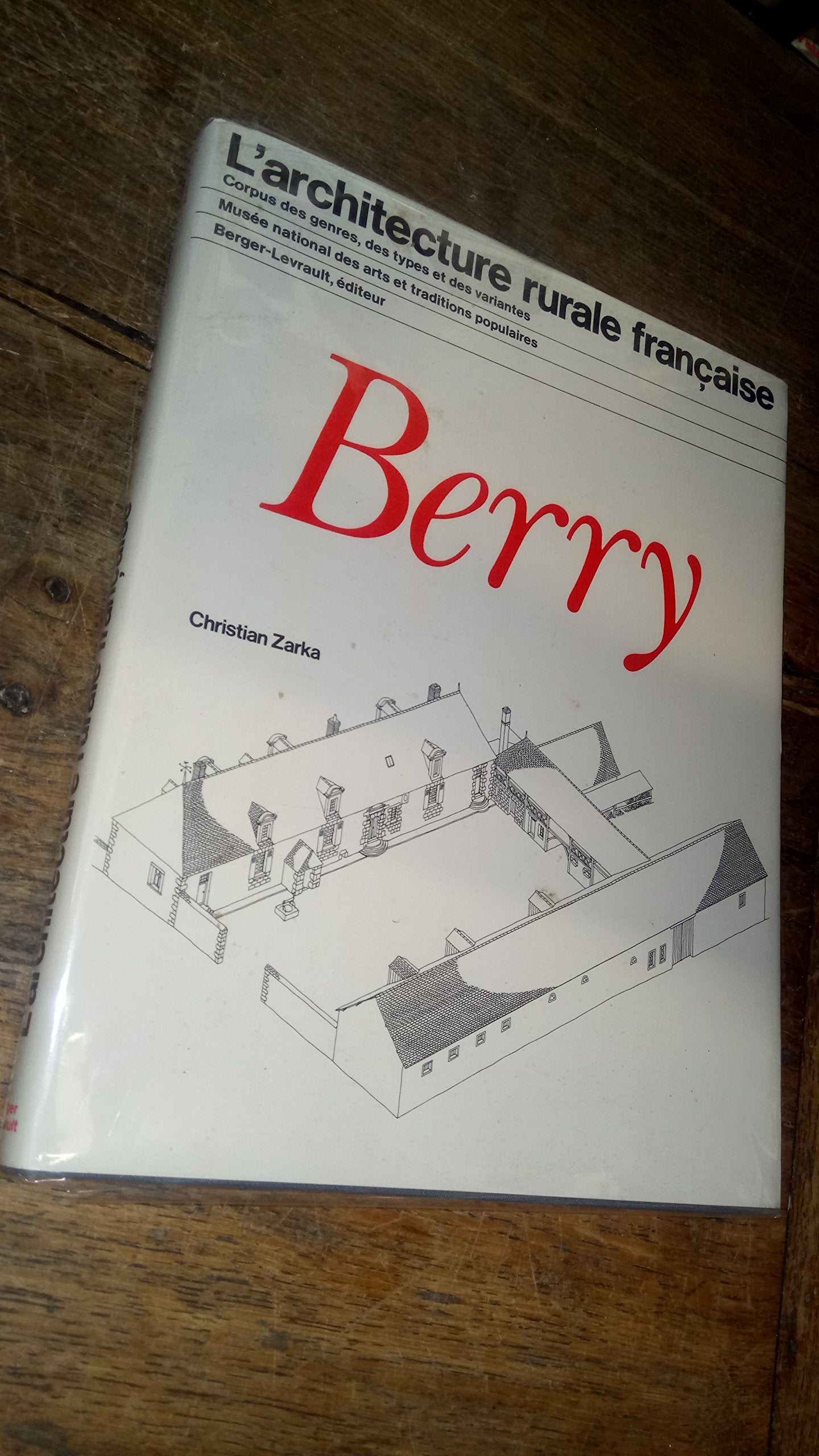 L'architecture rurale française / corpus des genres, des types et des variantes / [12] 9782701304717
