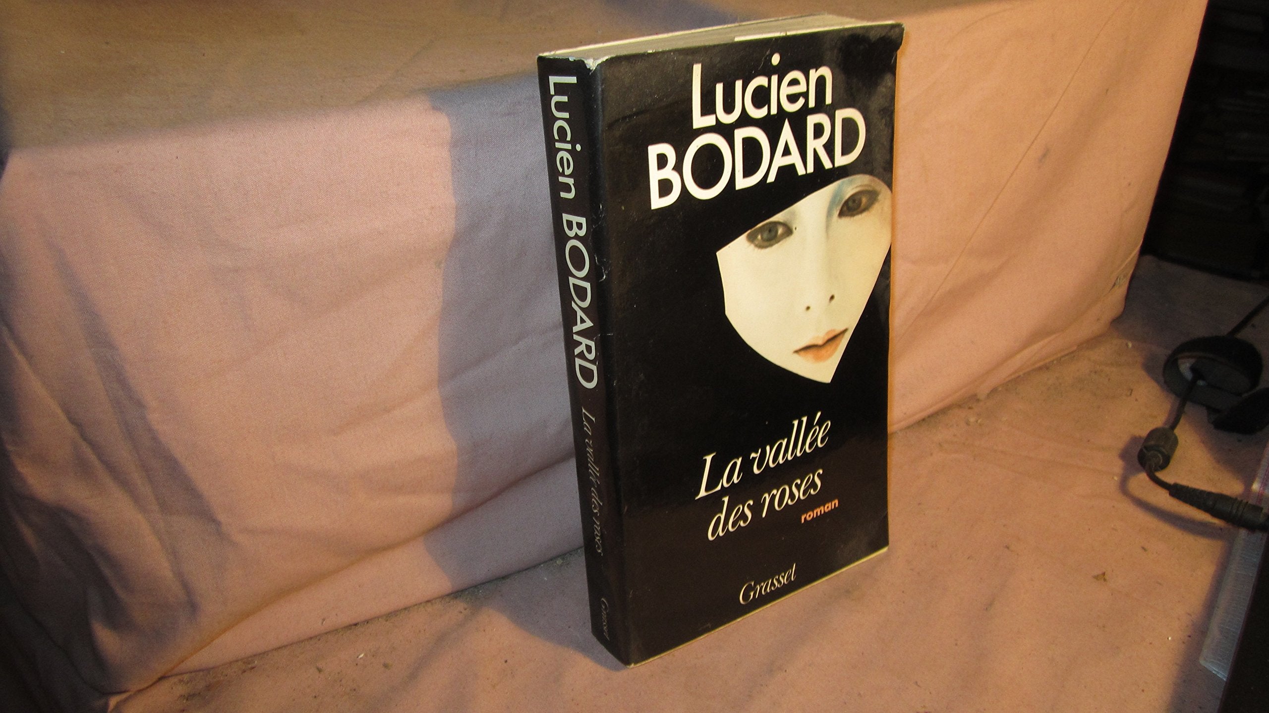 La vallée des roses 9782246004813