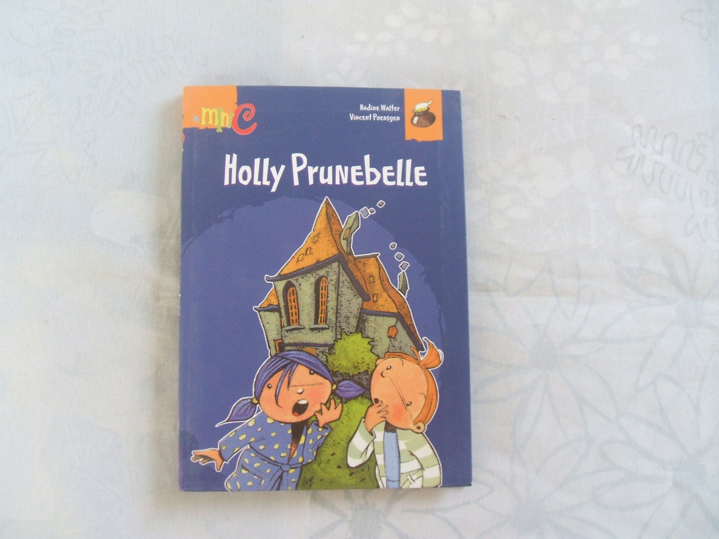 Holly Prunebelle 9782800685991