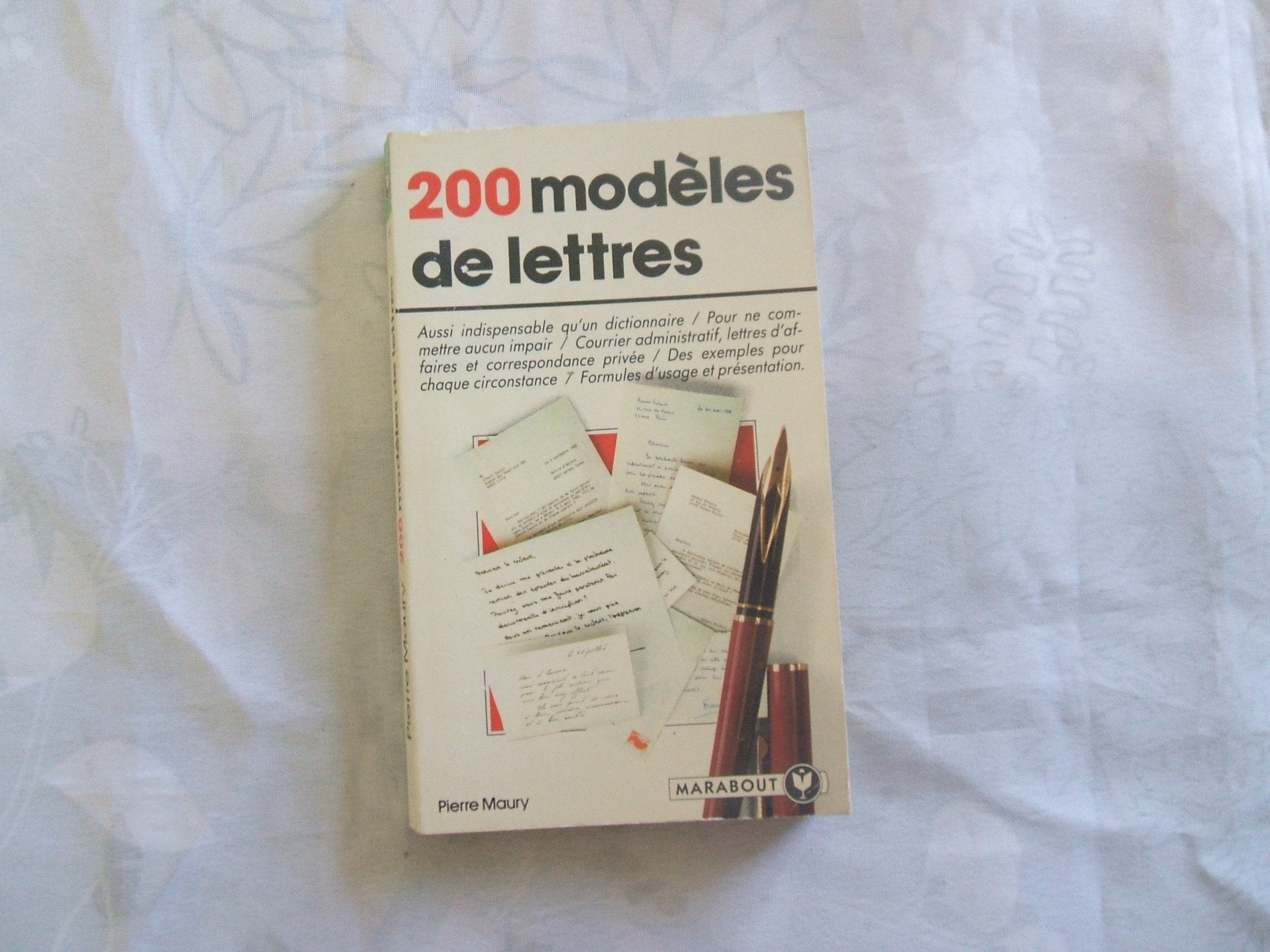 200 modèles de lettres 9782501008341