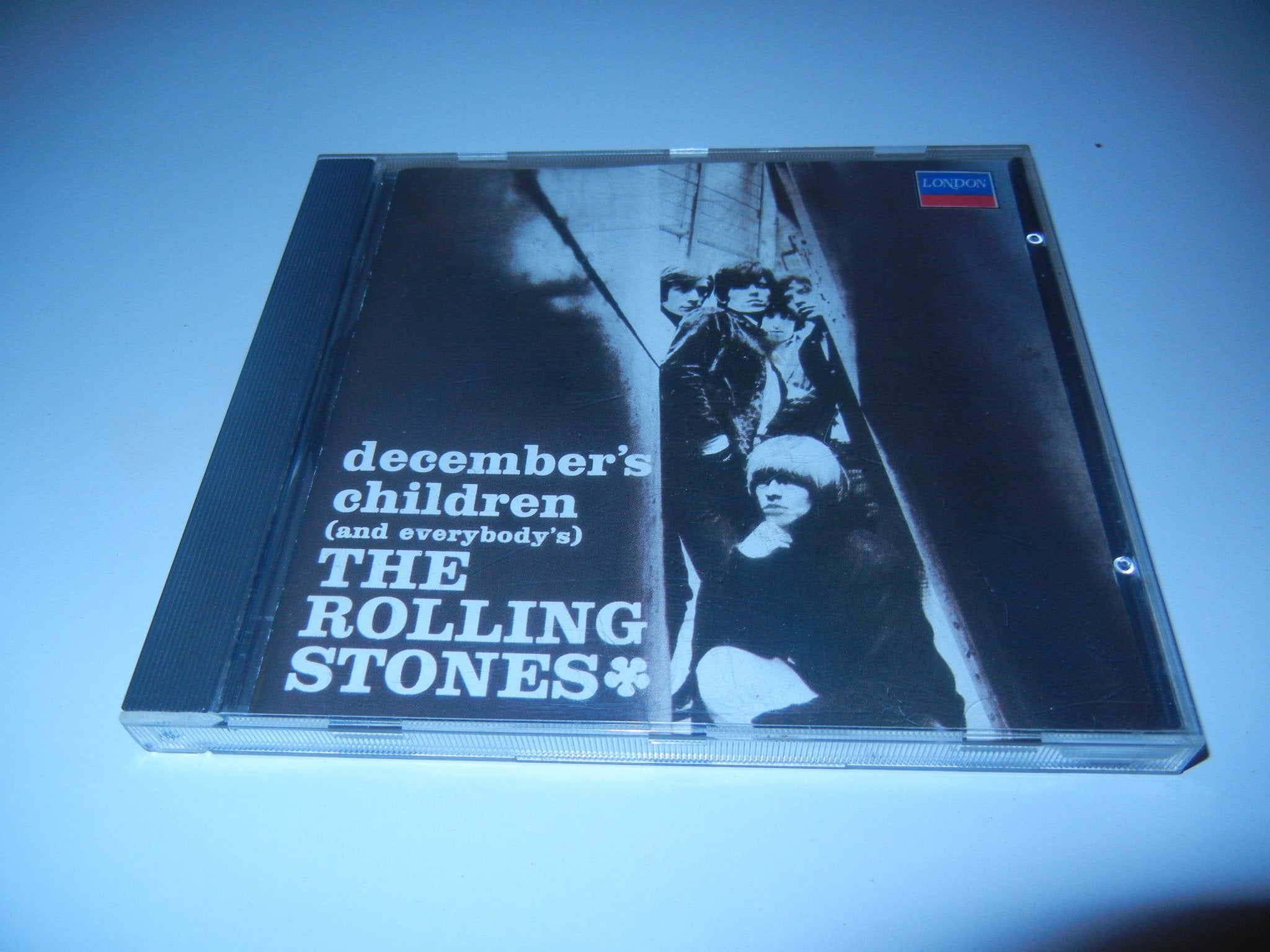 December's Children (#820135-2) [Import] 0042282013521