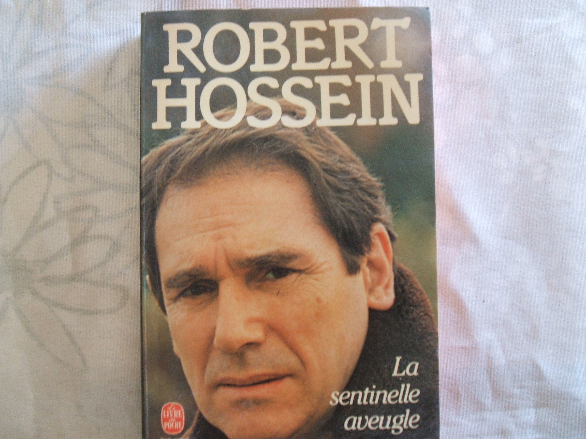 La Sentinelle aveugle 9782253027126