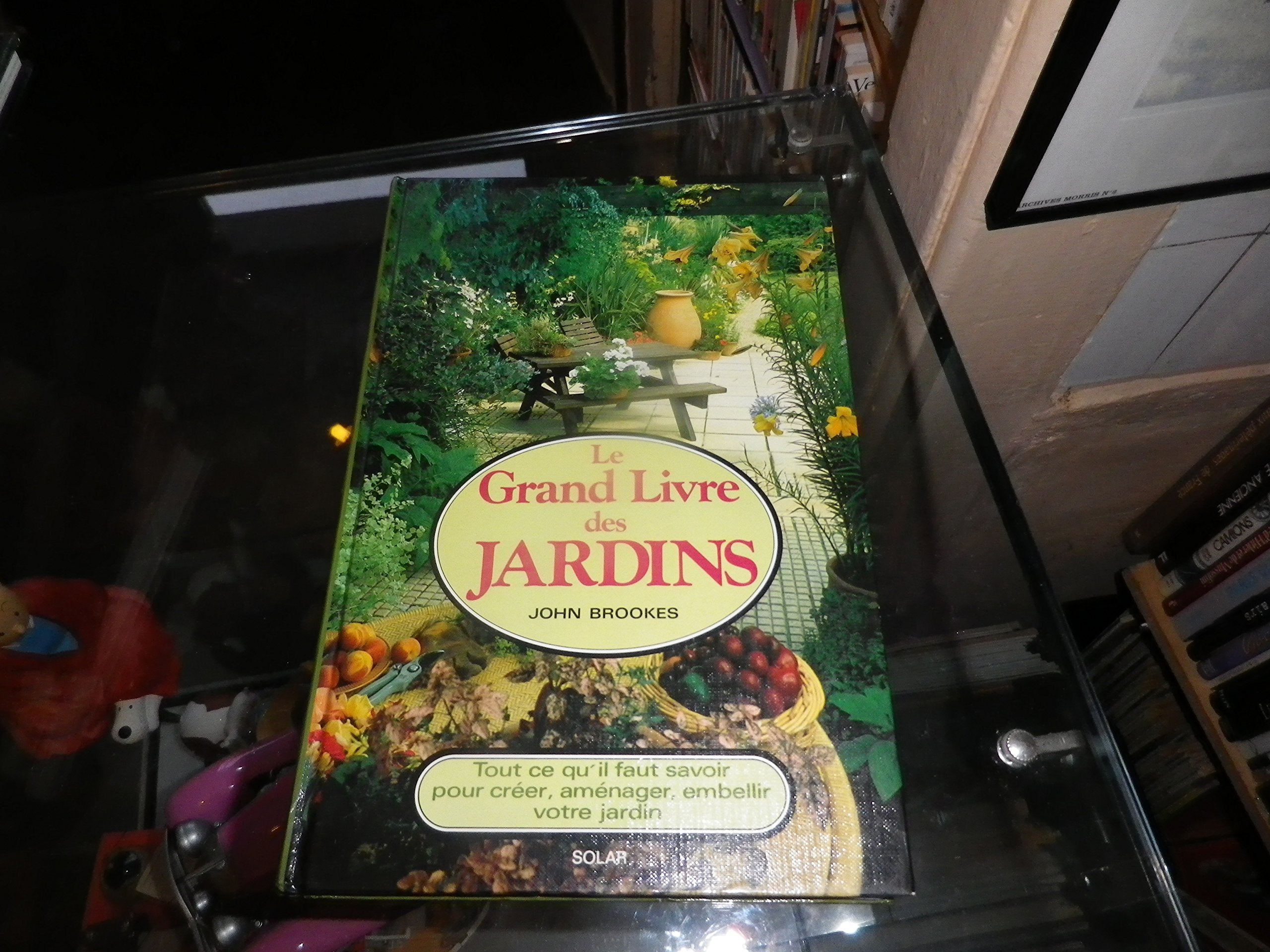 Le Grand livre des jardins 9782263008320