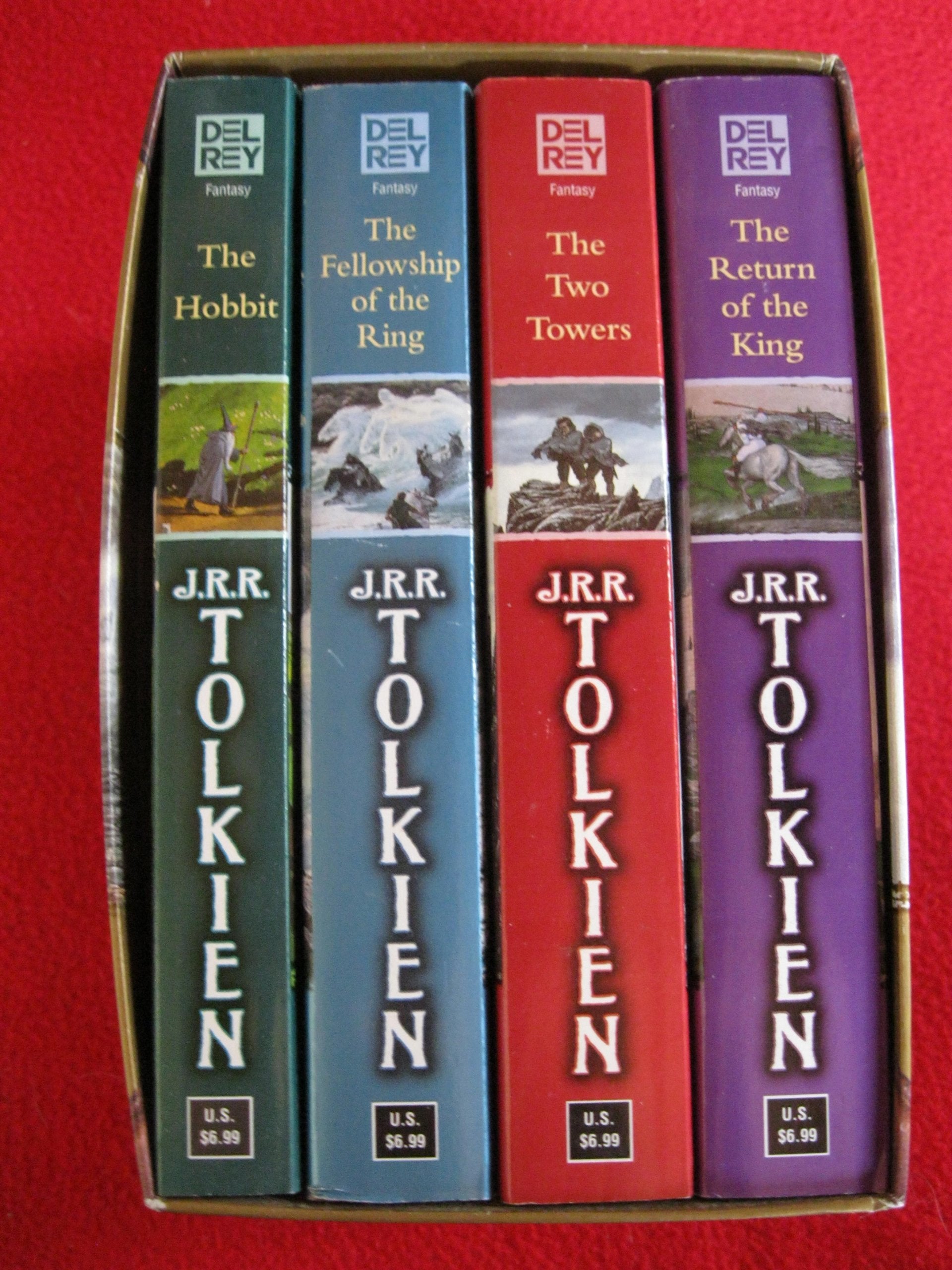 J.R.R. Tolkien: Lord of the Rings, the Fellowship of the Ring, the Two Towers, the Return of the King, the Hobbit/Boxed Set 9780345340429