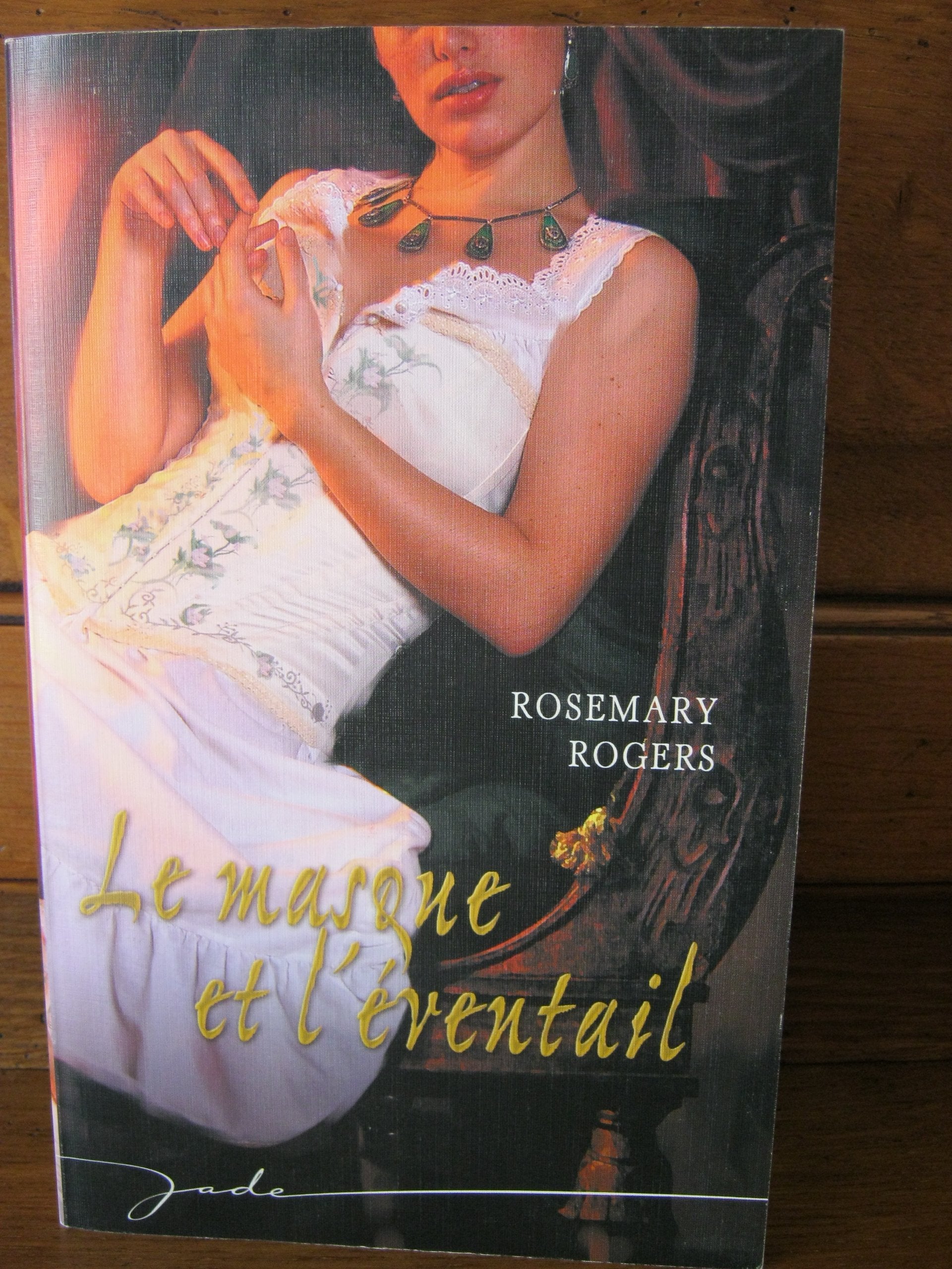Le masque et l'éventail 9782280093750