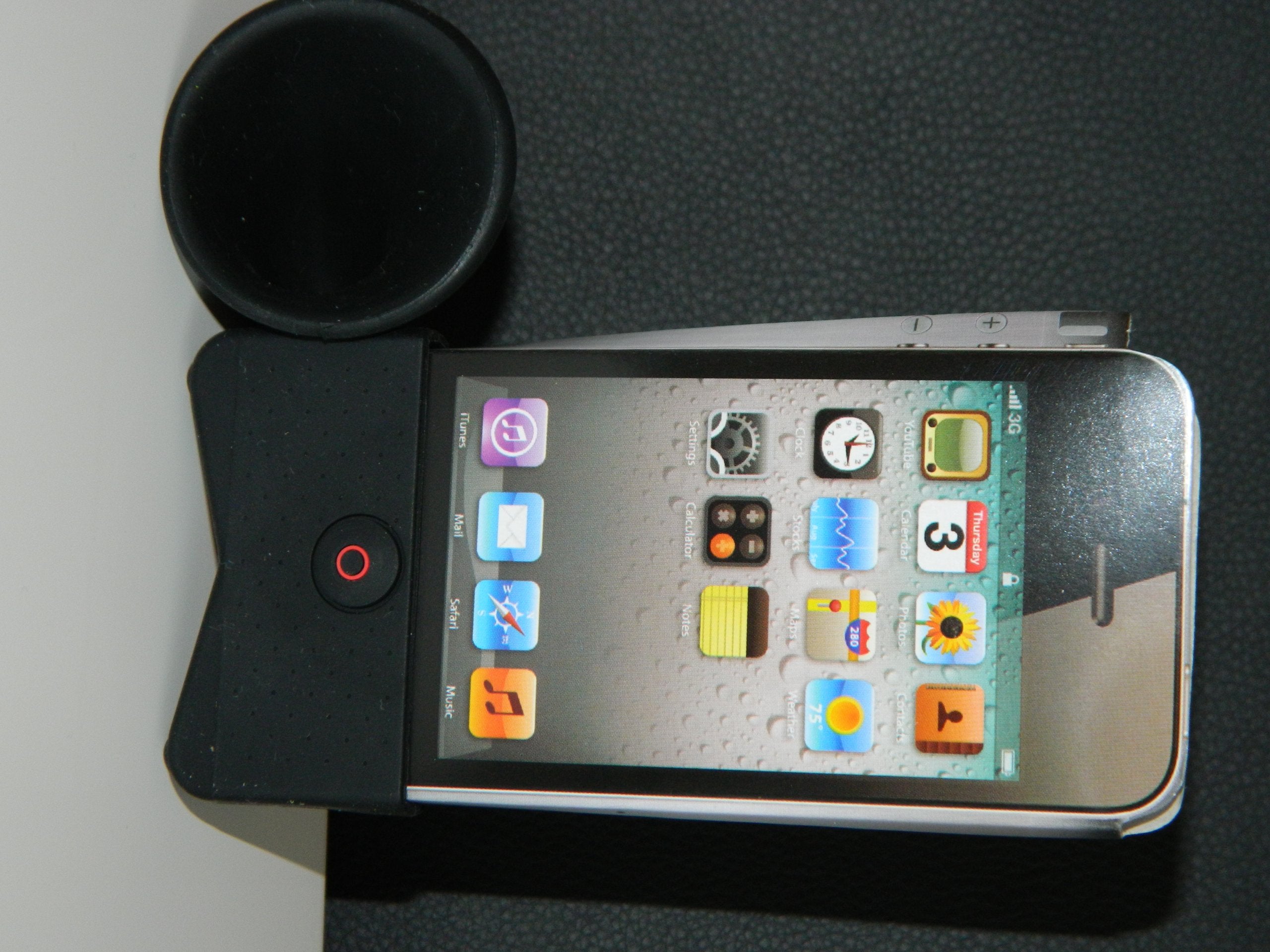haut parleur pour Iphone 4 noir 8717674015538