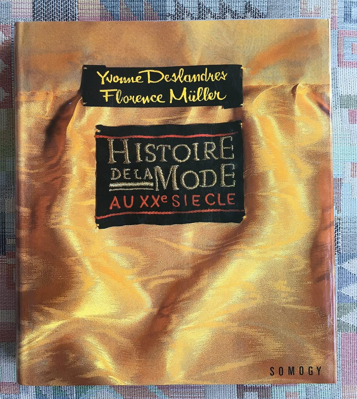 Histoire de la Mode au XXé siecle 9782850561825