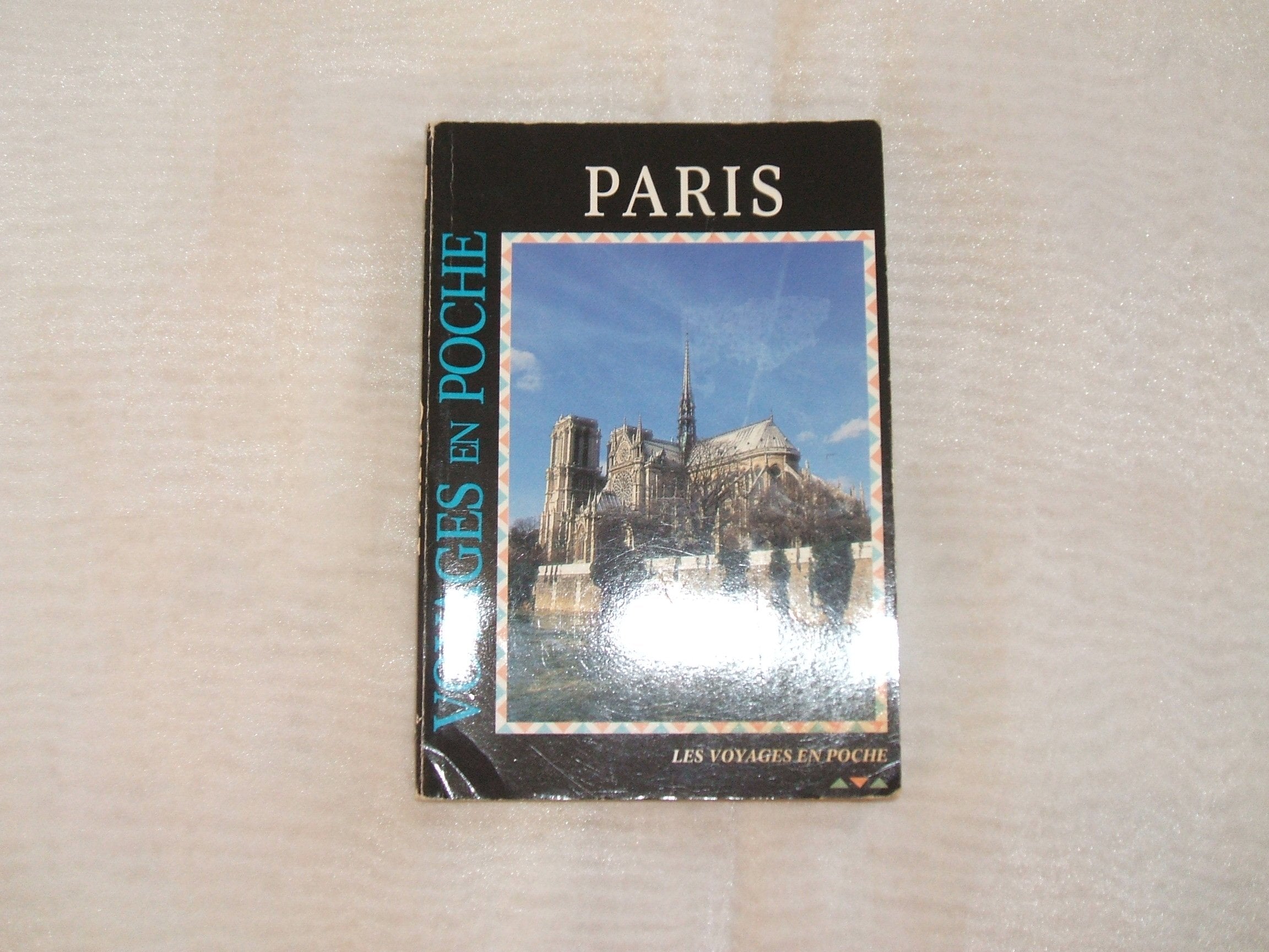 Paris (Voyages en poche) [Broché] by Charles, Robert, Fario, Guido 9782911141676