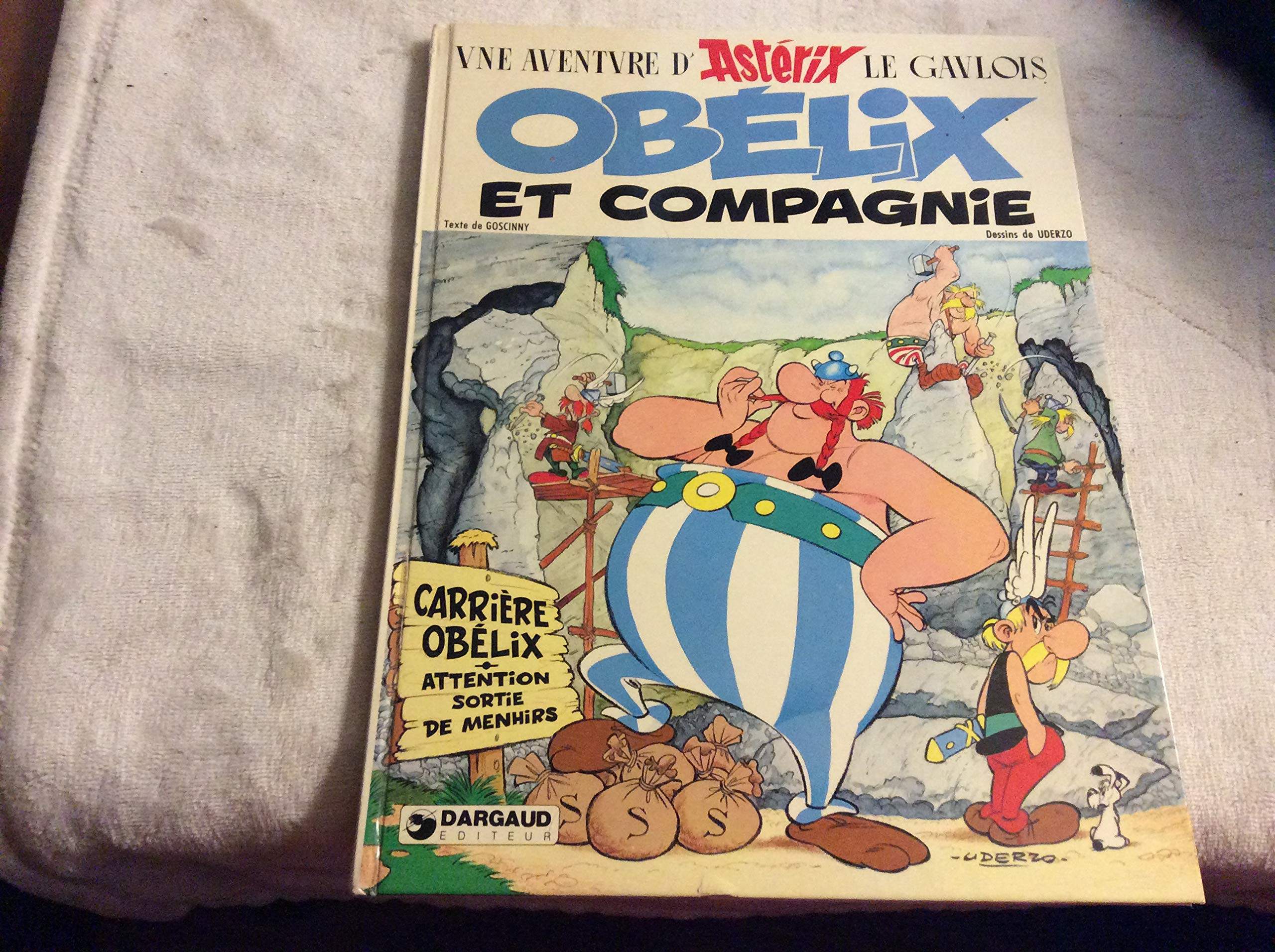 Obélix et Compagnie 9782205009217