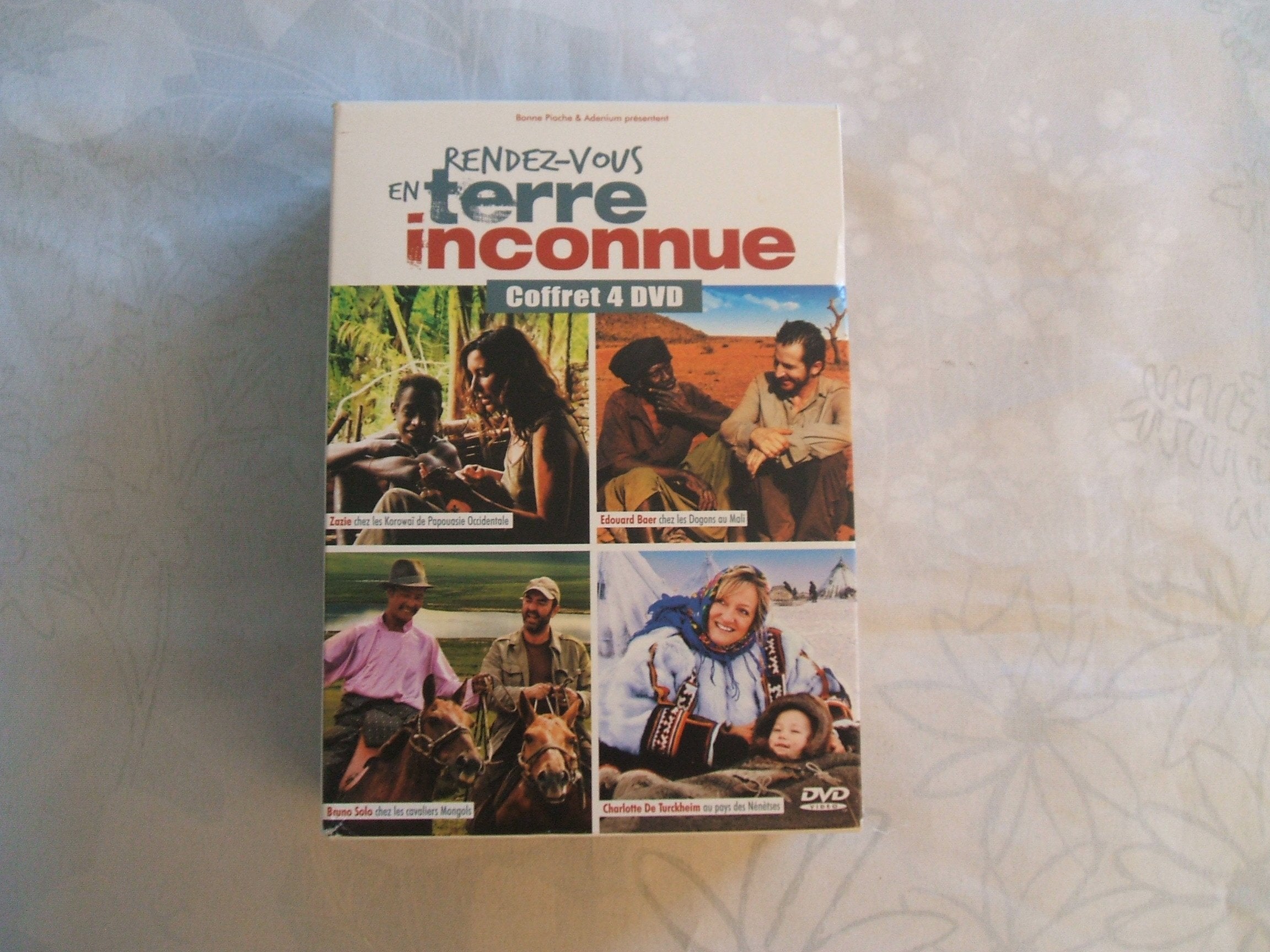Rendez-vous en terre inconnue : Zazie, Edouard Baer, Bruno Solo & Charlotte de Turckheim - coffret 4 DVD 8717418256210