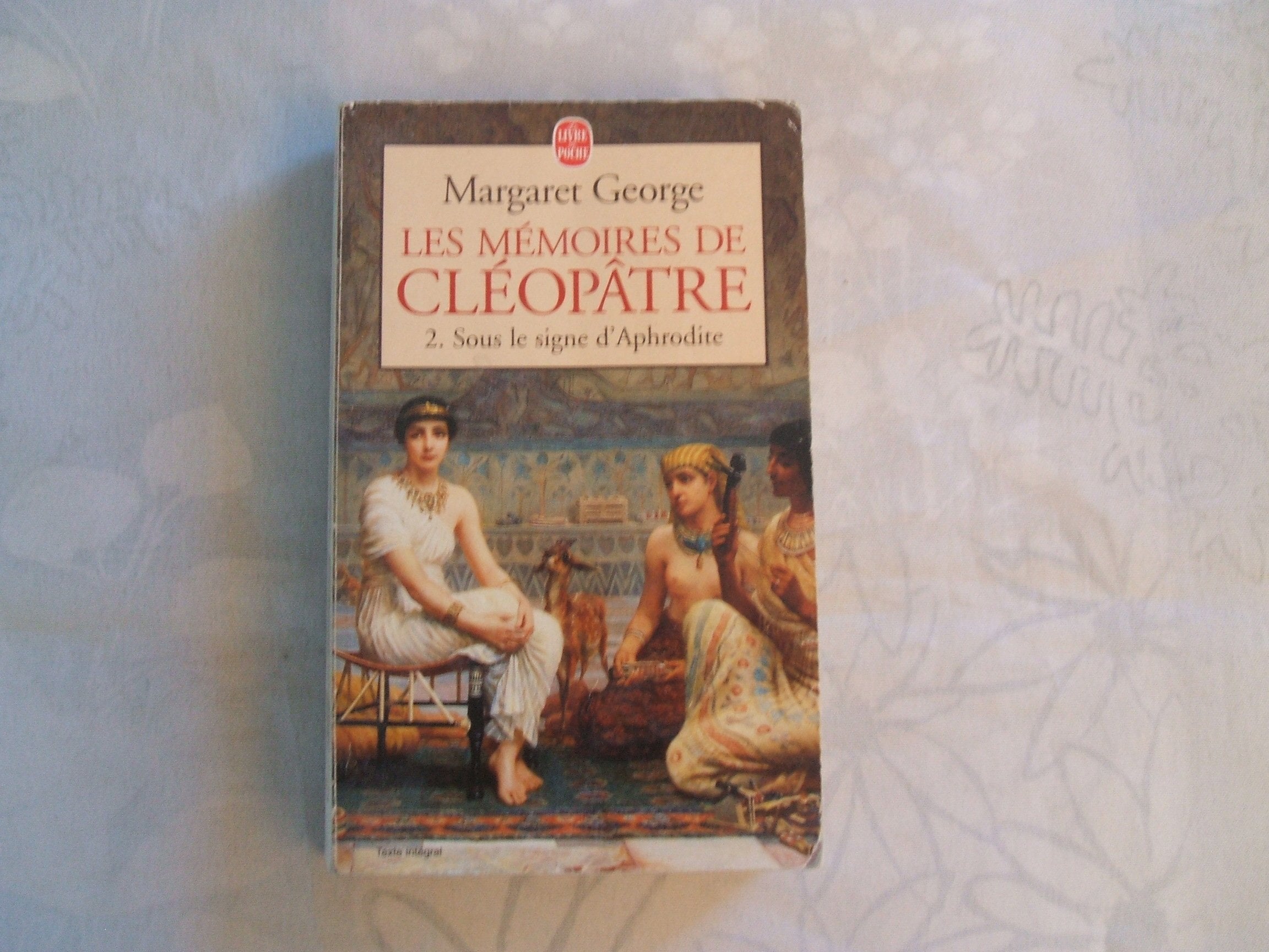 Sous le signe d'Aphrodite 9782253150046