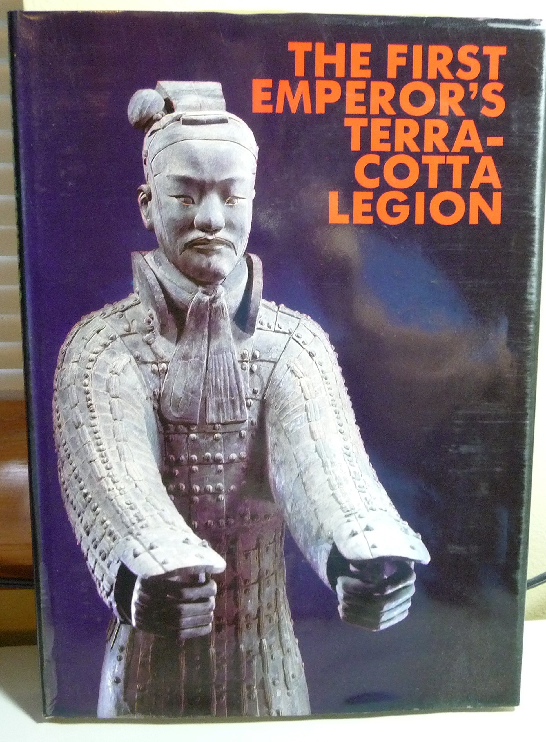 The First Emperor's Terracotta Legion 9787503200762