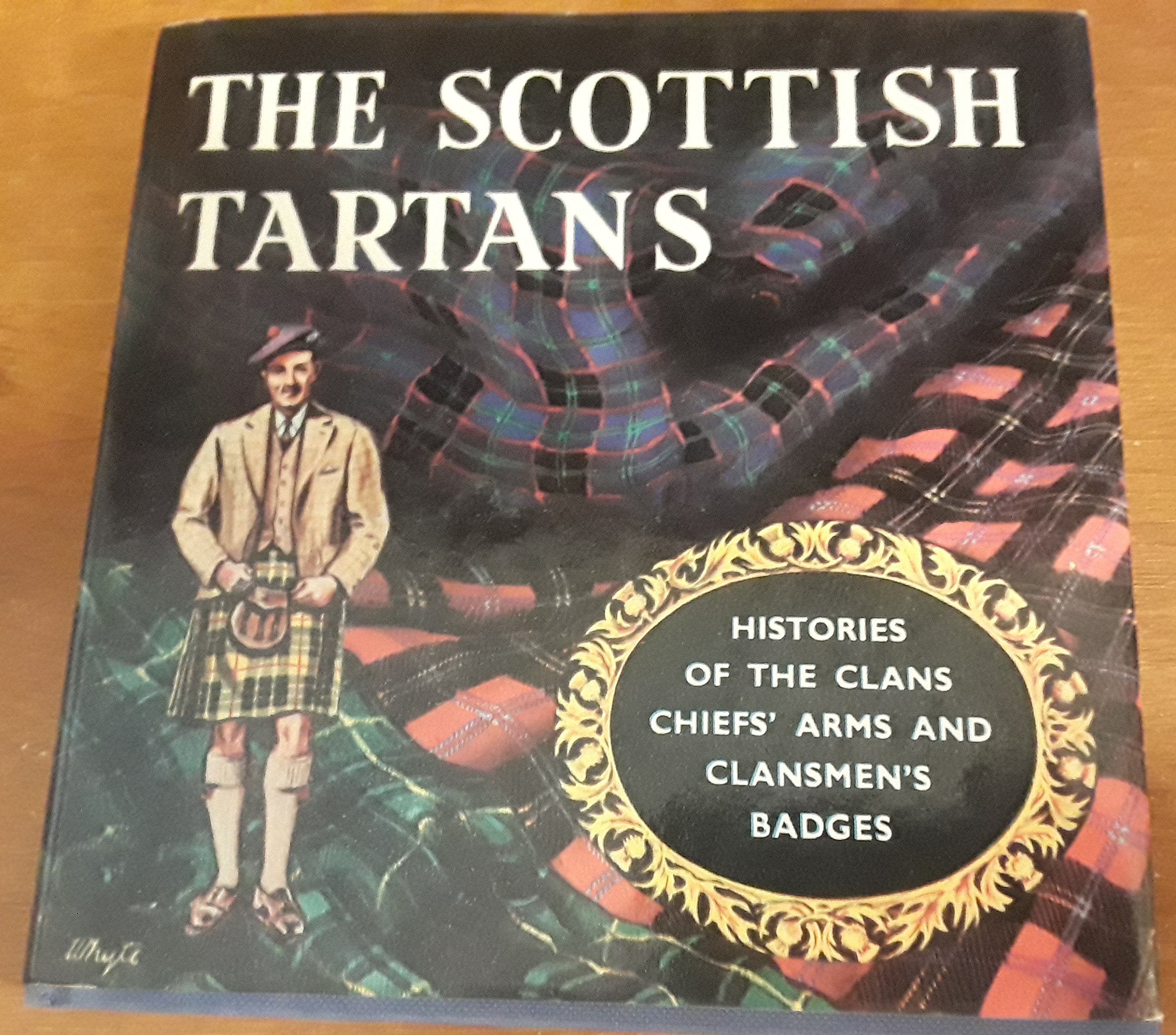 The Scottish Tartans 9780717945023