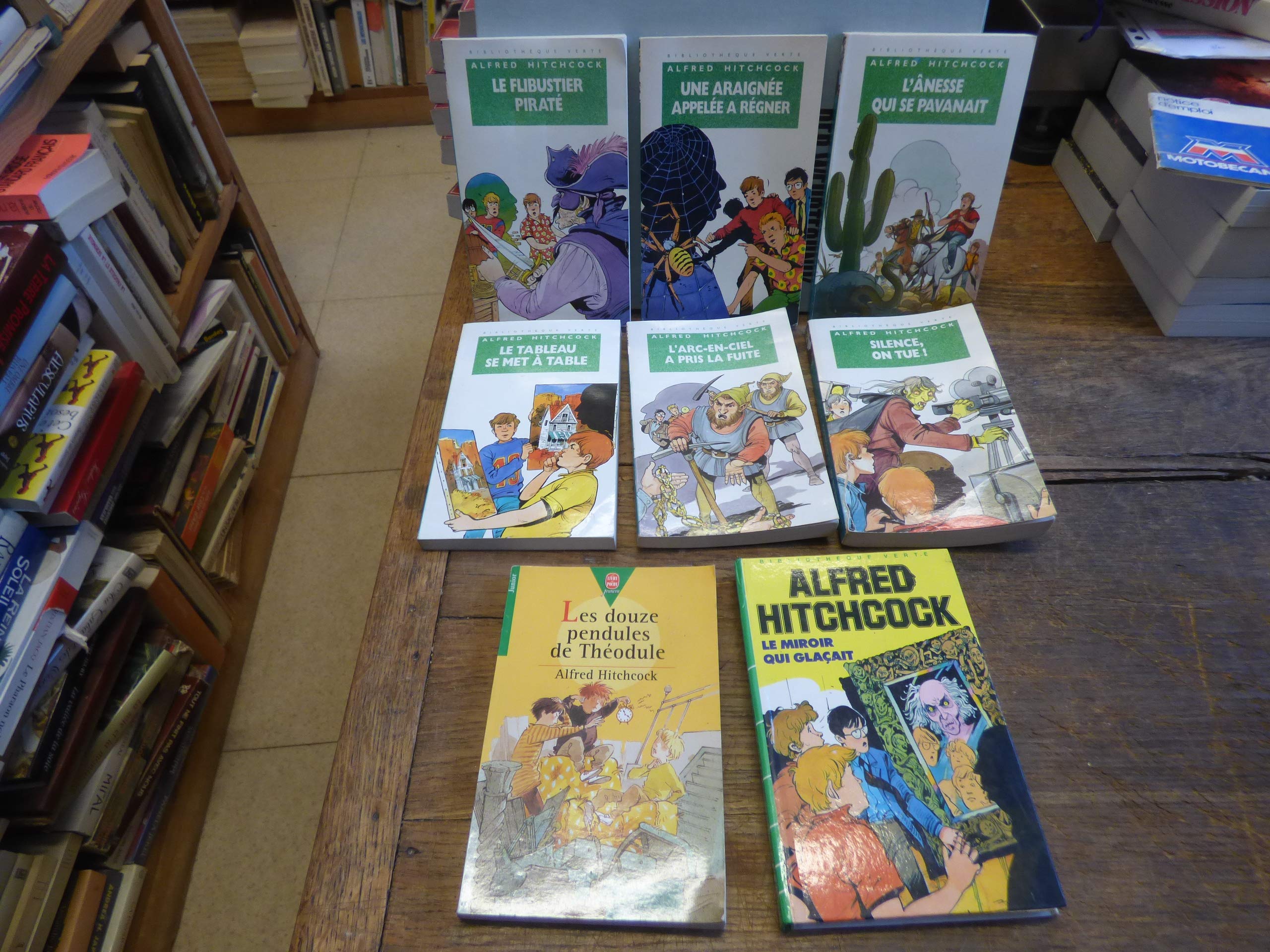 Les douze pendules de theodule 9782010024610