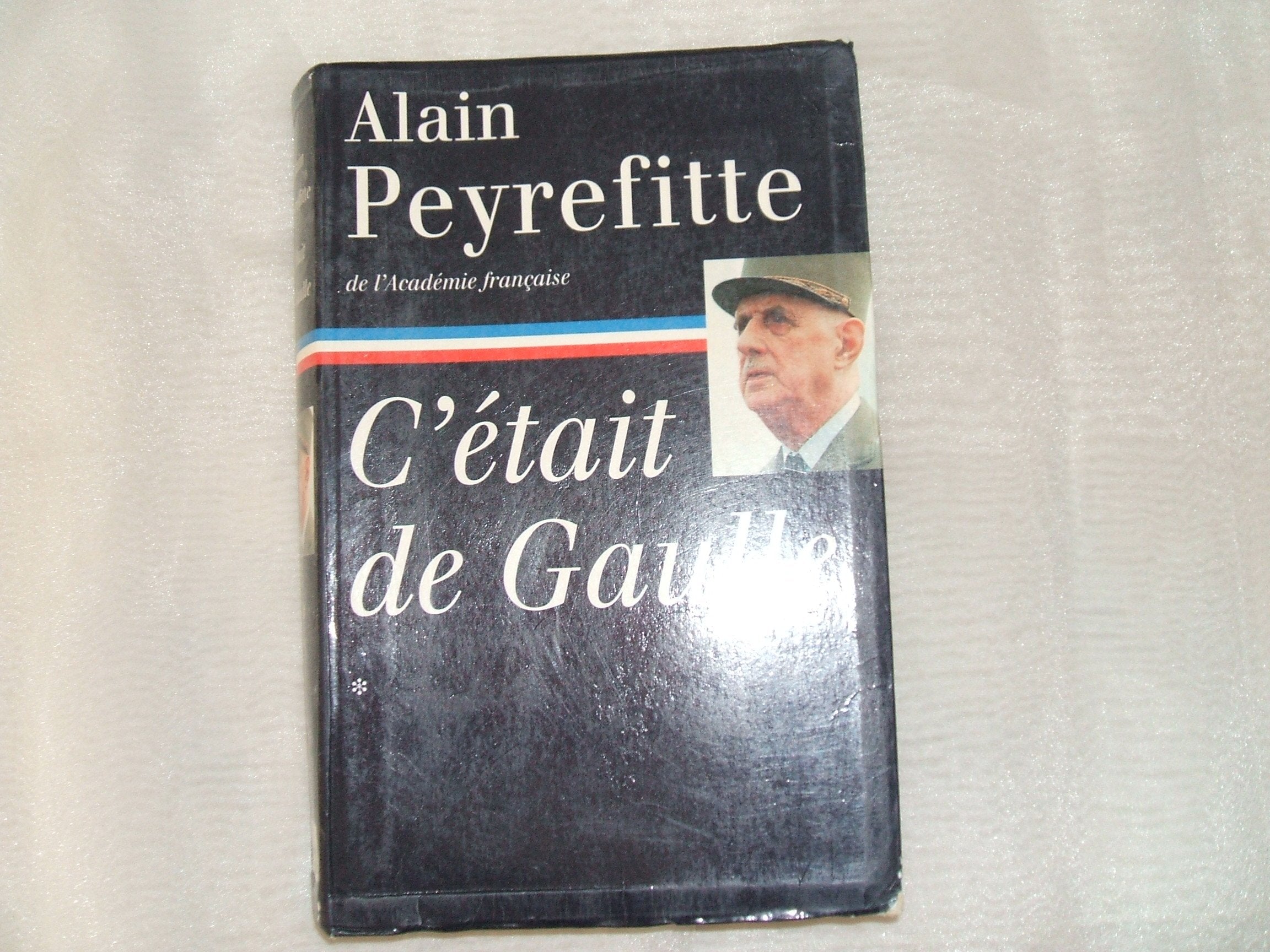 C'etait de gaulle. tome 1 : la france redevient la france. 9782286002077