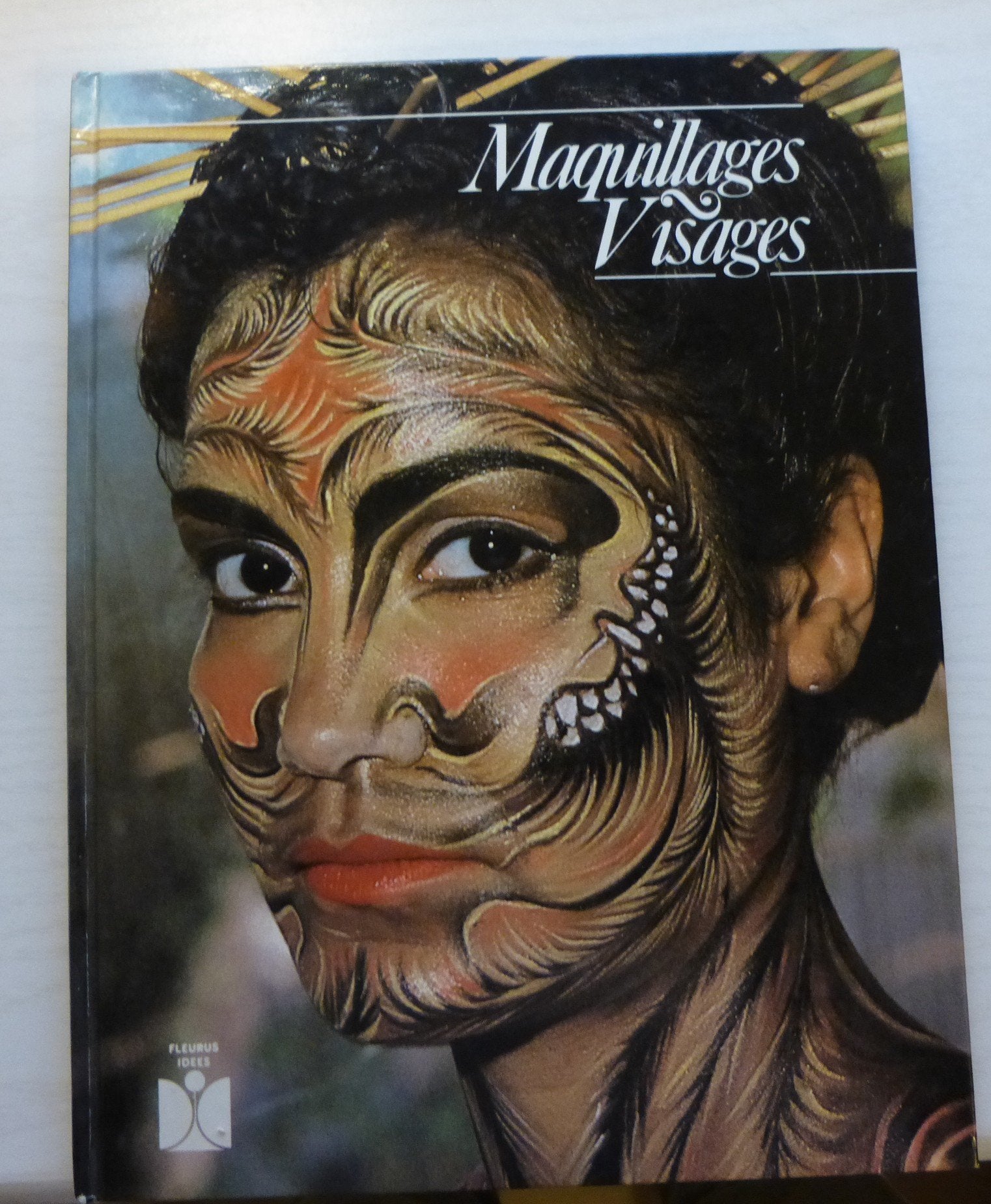 Maquillages visages 9782215008910