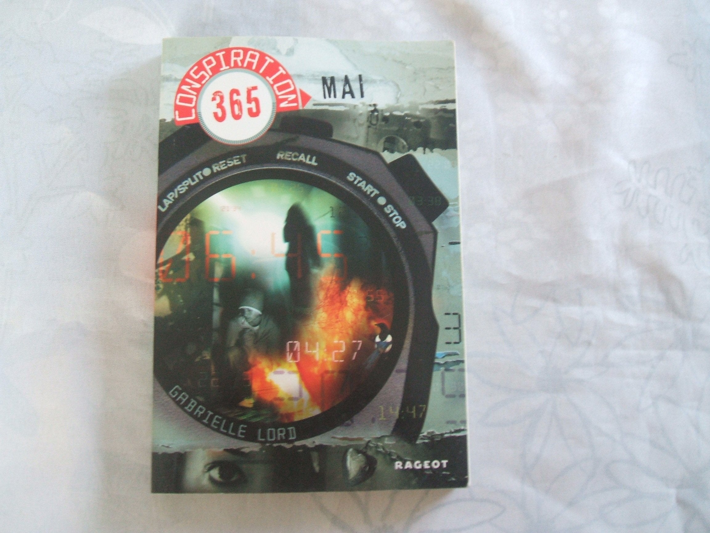 Conspiration 365, Tome 5 : Mai 9782700234121