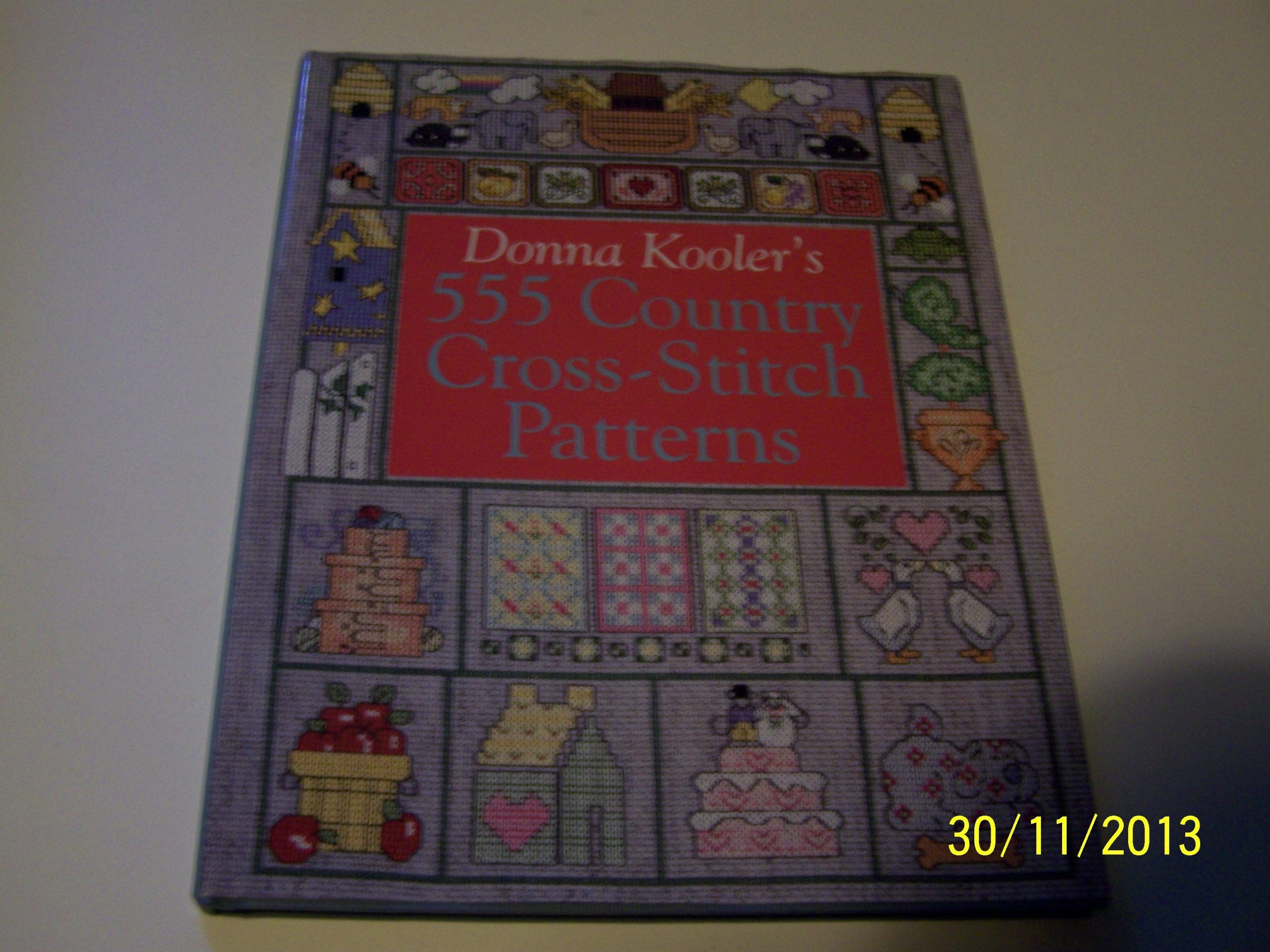 Donna Kooler's 555 Country Cross-Stitch Patterns 9780806903309