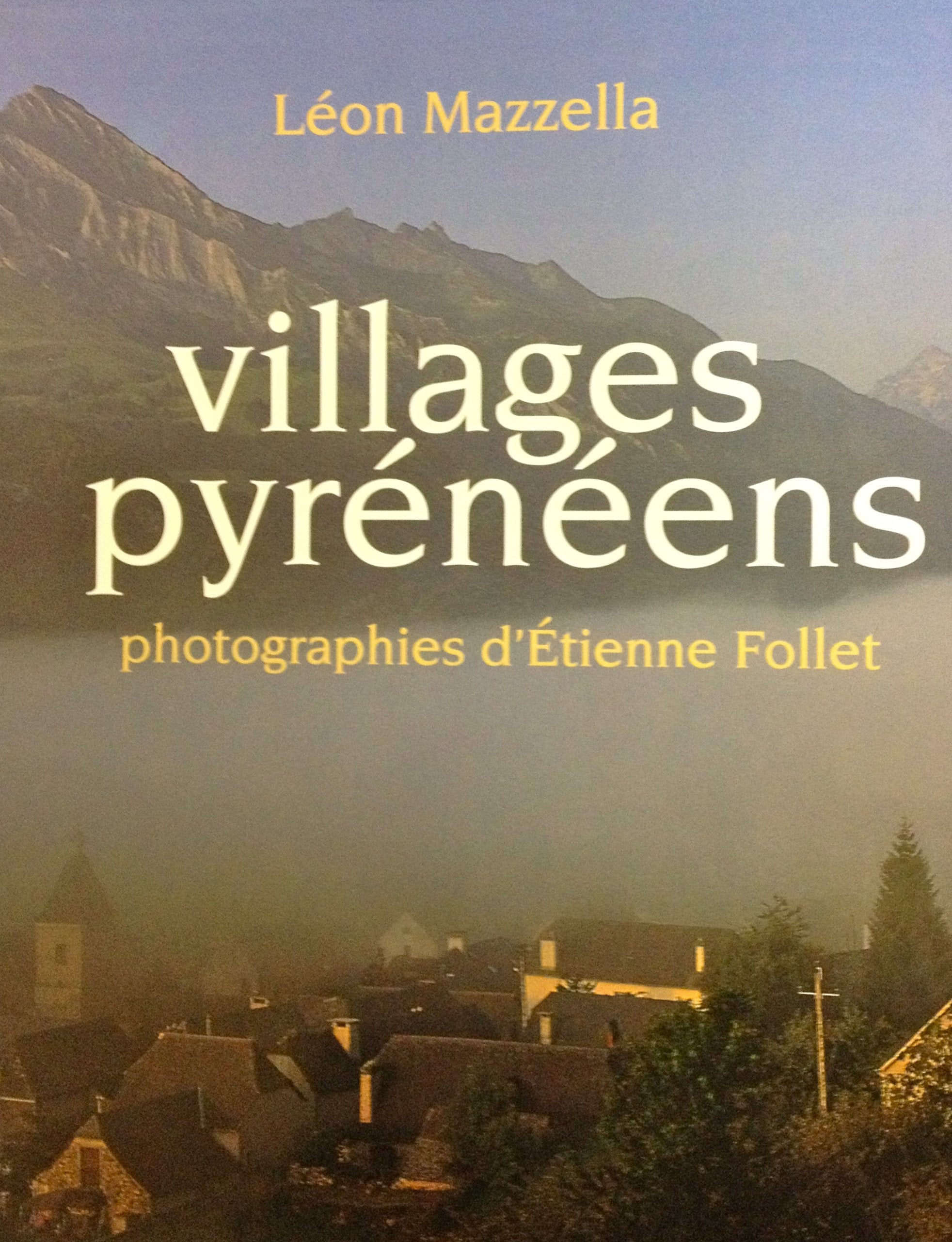 Villages pyrénéens 9782841131631