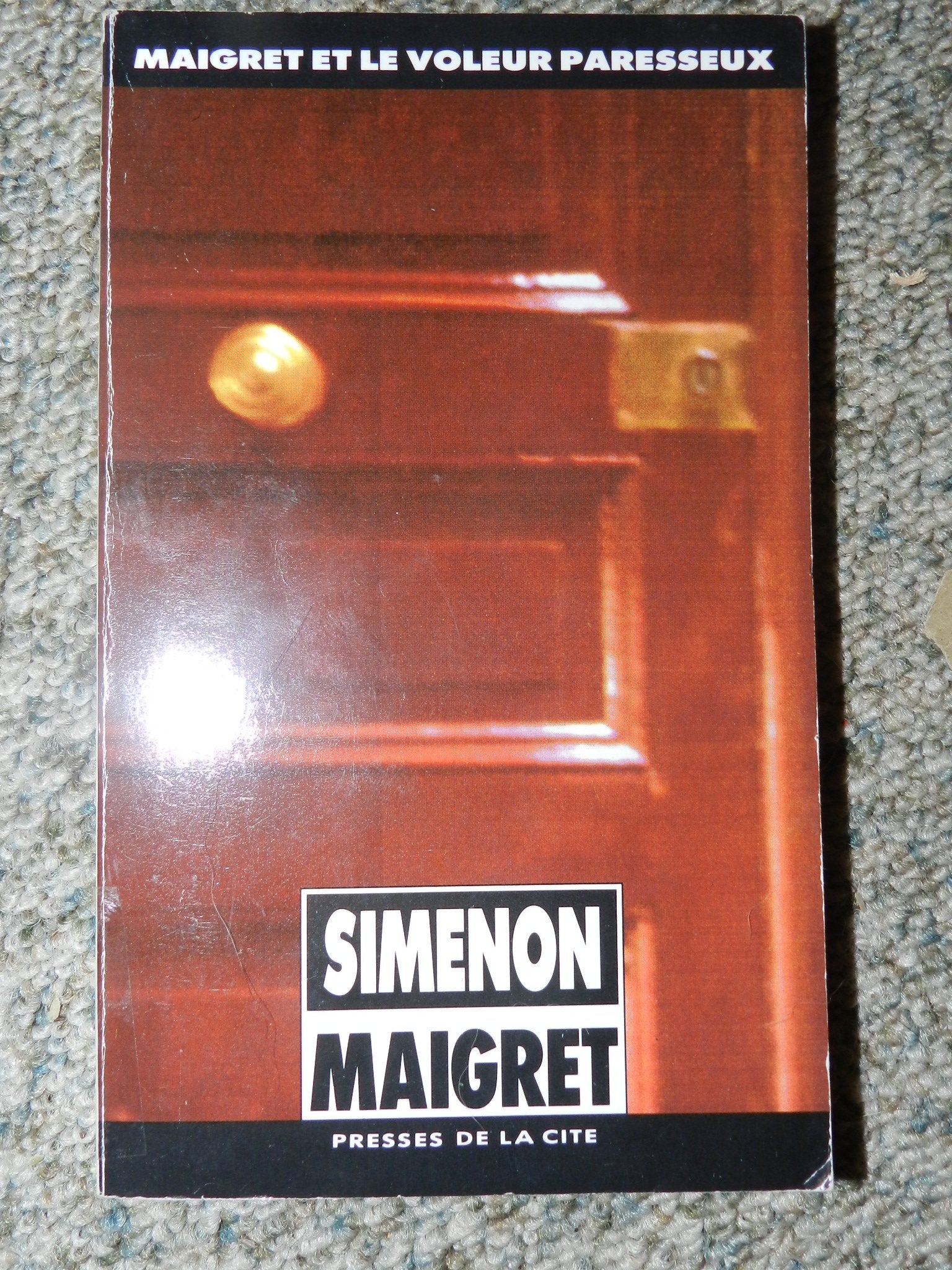 Maigret Et Le Voleur Parasseus 9782285003181