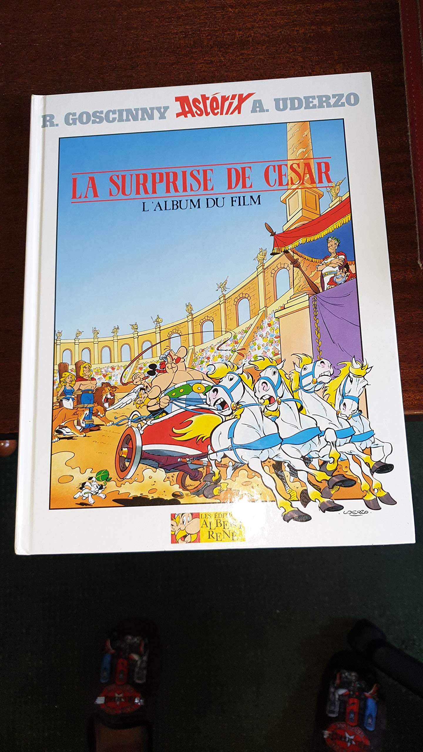 Astérix et la surprise de César : L'album du film 9782864970156