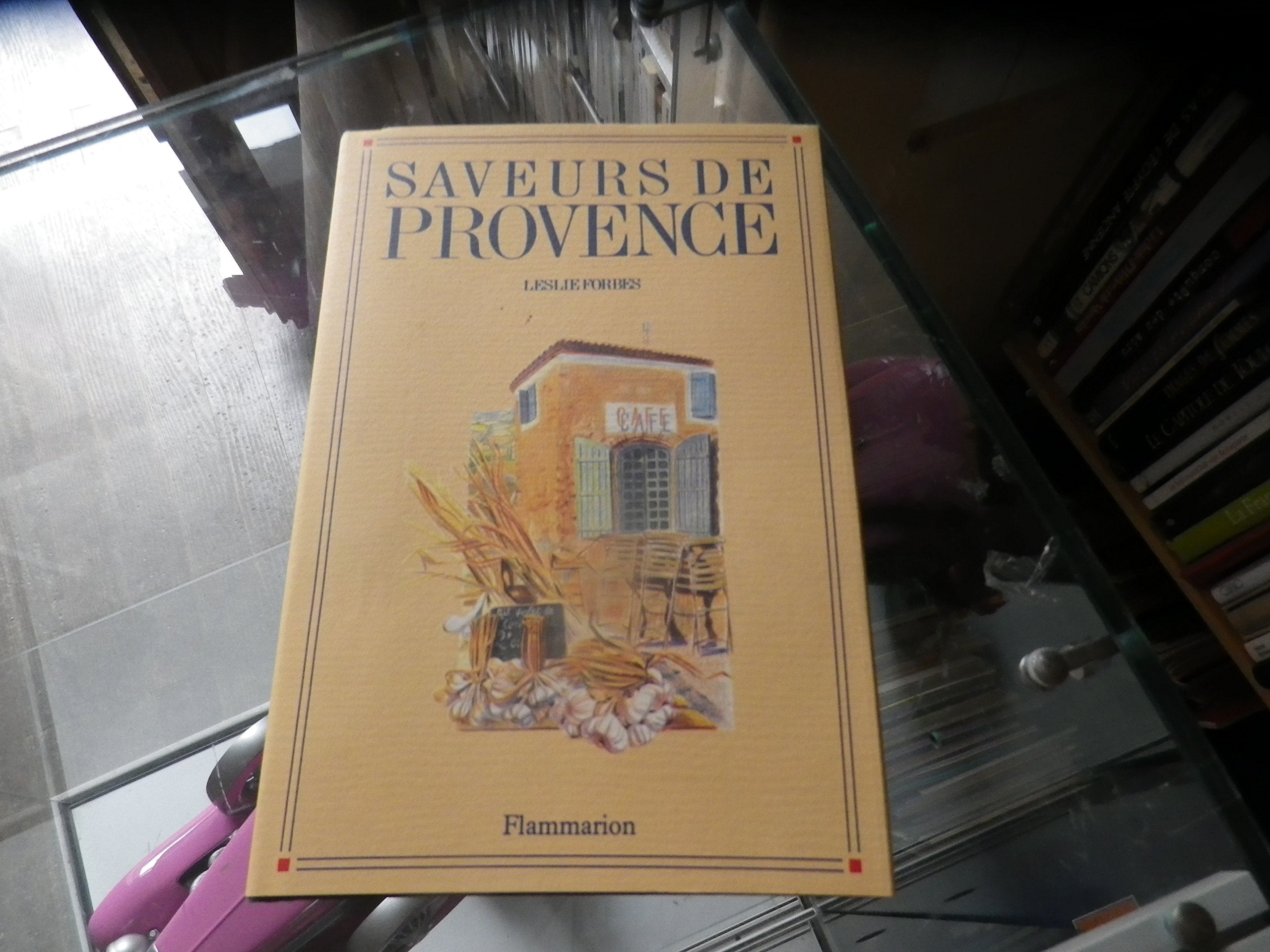 Saveurs de provence avec de nombreuses illustrations en couleur 9782082005074