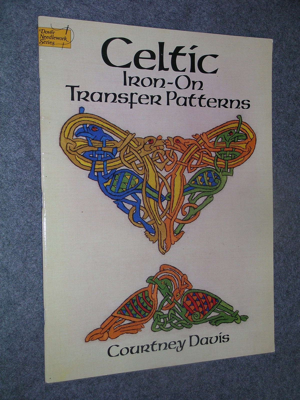 Celtic Iron-On Transfer Patterns 9780486260594
